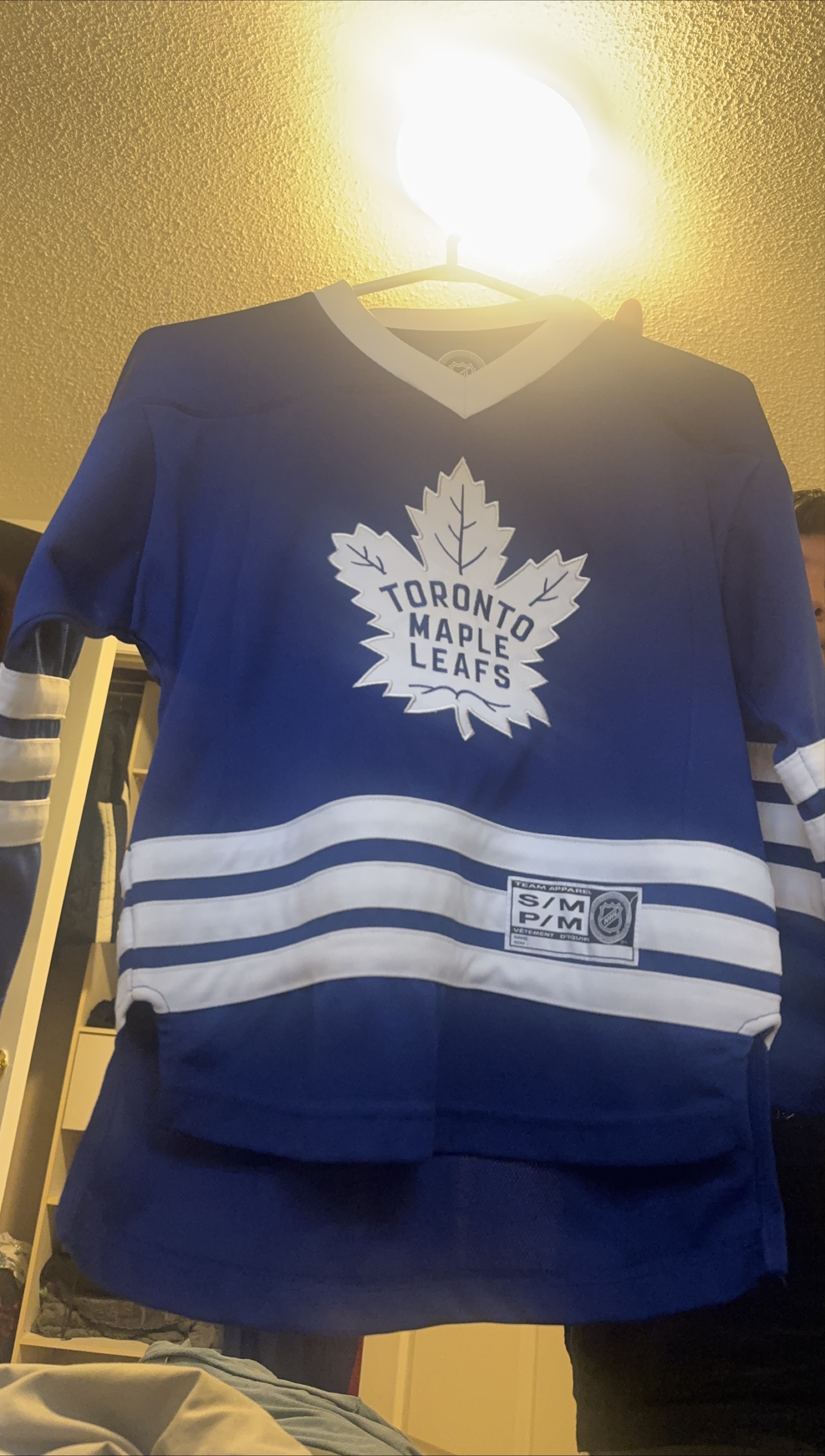 Reebok Toronto Maple Leafs Youth S/M Jersey thumbnail