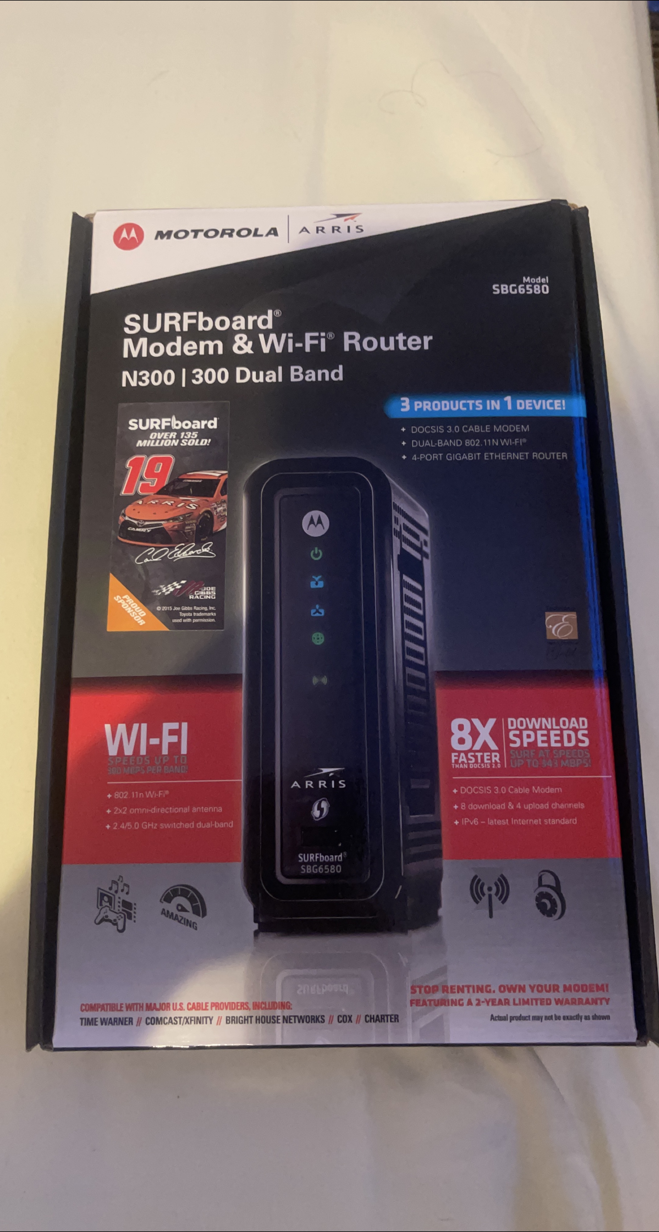 Motorola Arris SURFboard SBG6580 Modem & Wi-Fi Router thumbnail
