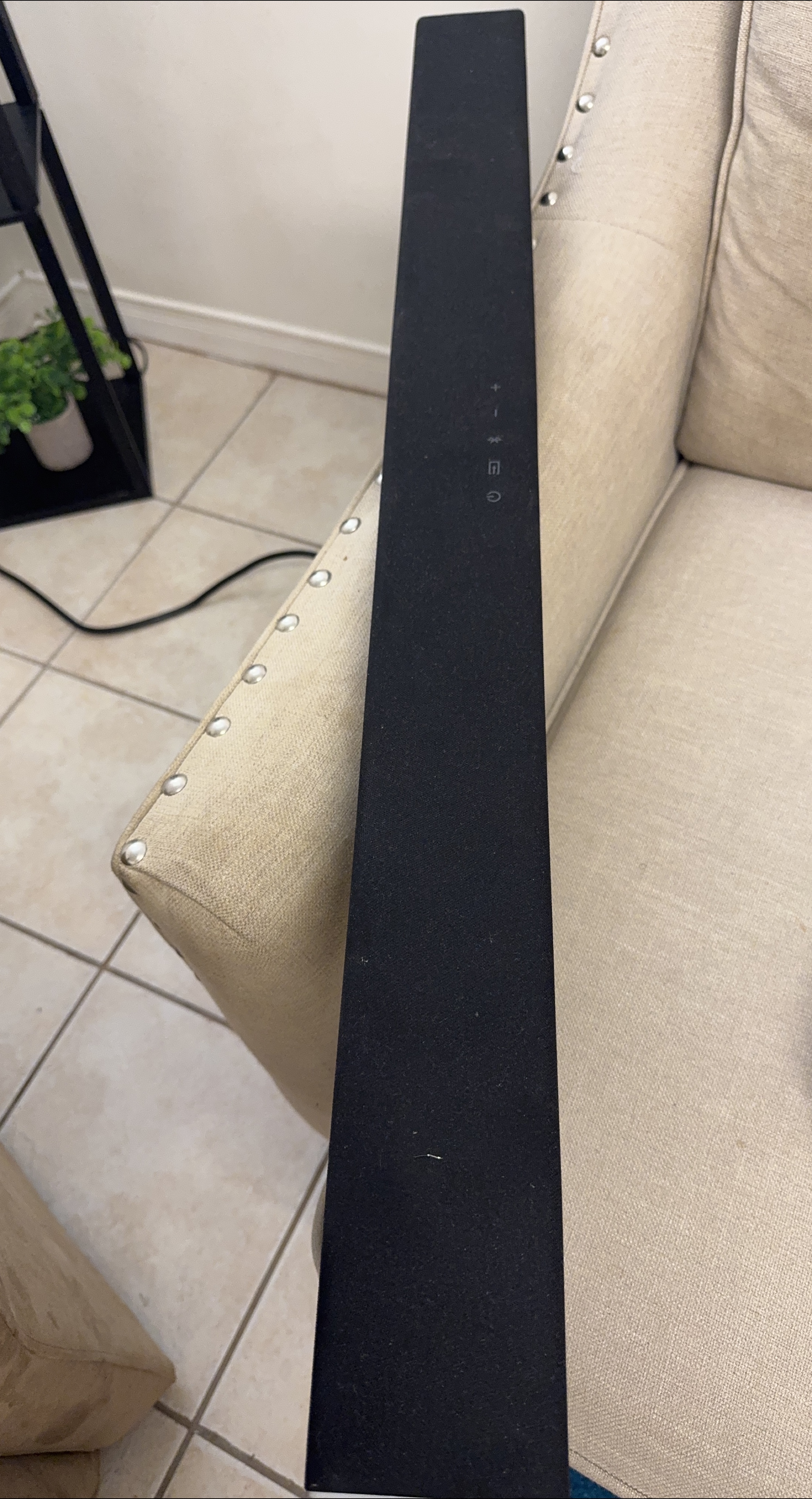 Vizio Soundbar - Black image indicator(1)