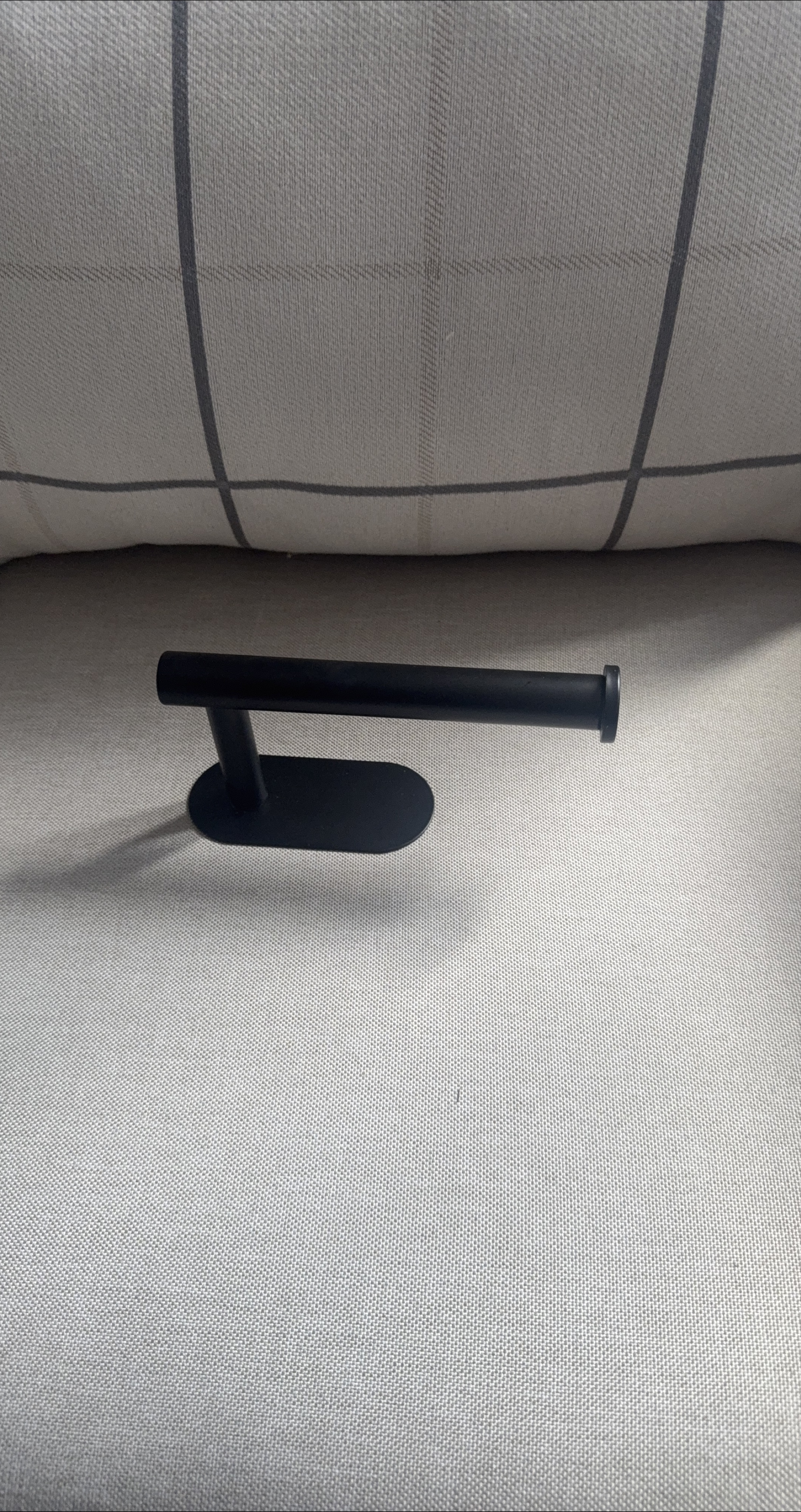New Moon Toilet Paper Holder - Matte Black thumbnail
