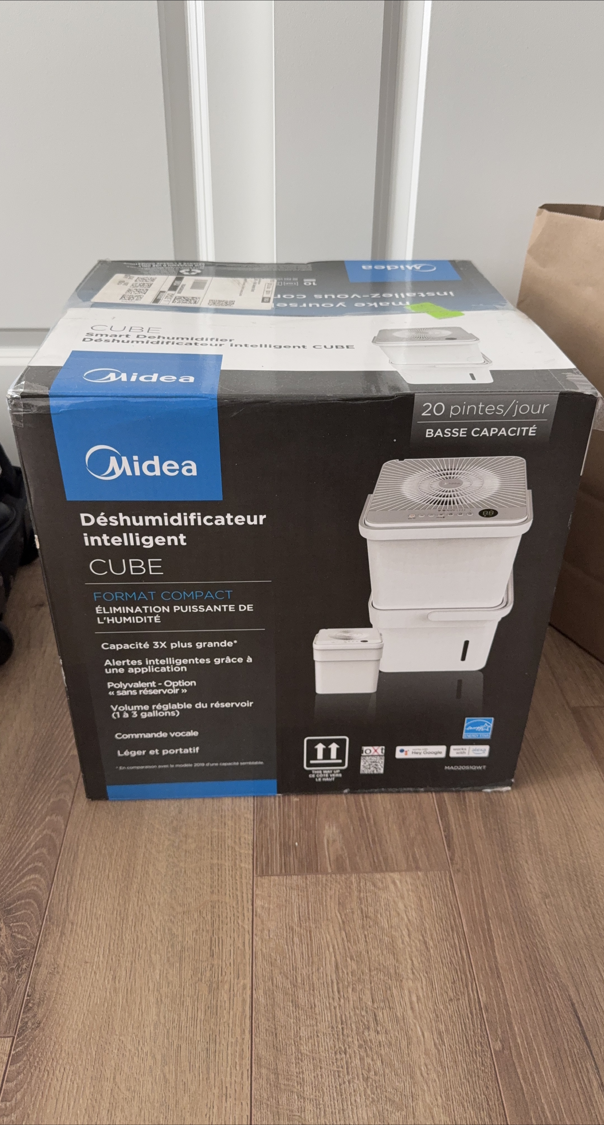 Midea Cube Smart Dehumidifier - 20 Pints/Jour thumbnail