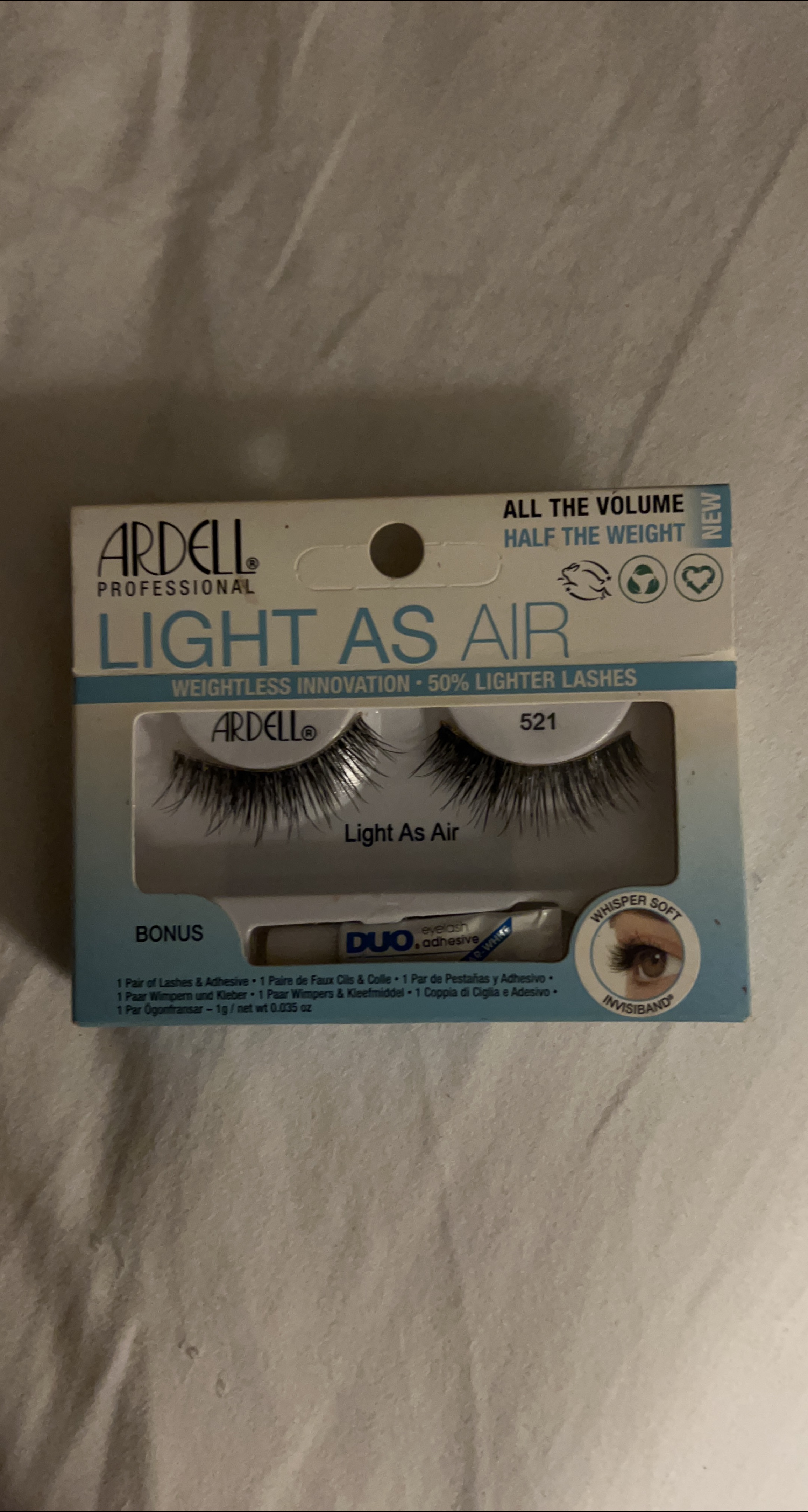 Ardell Light As Air 521 False Eyelashes image indicator(1)