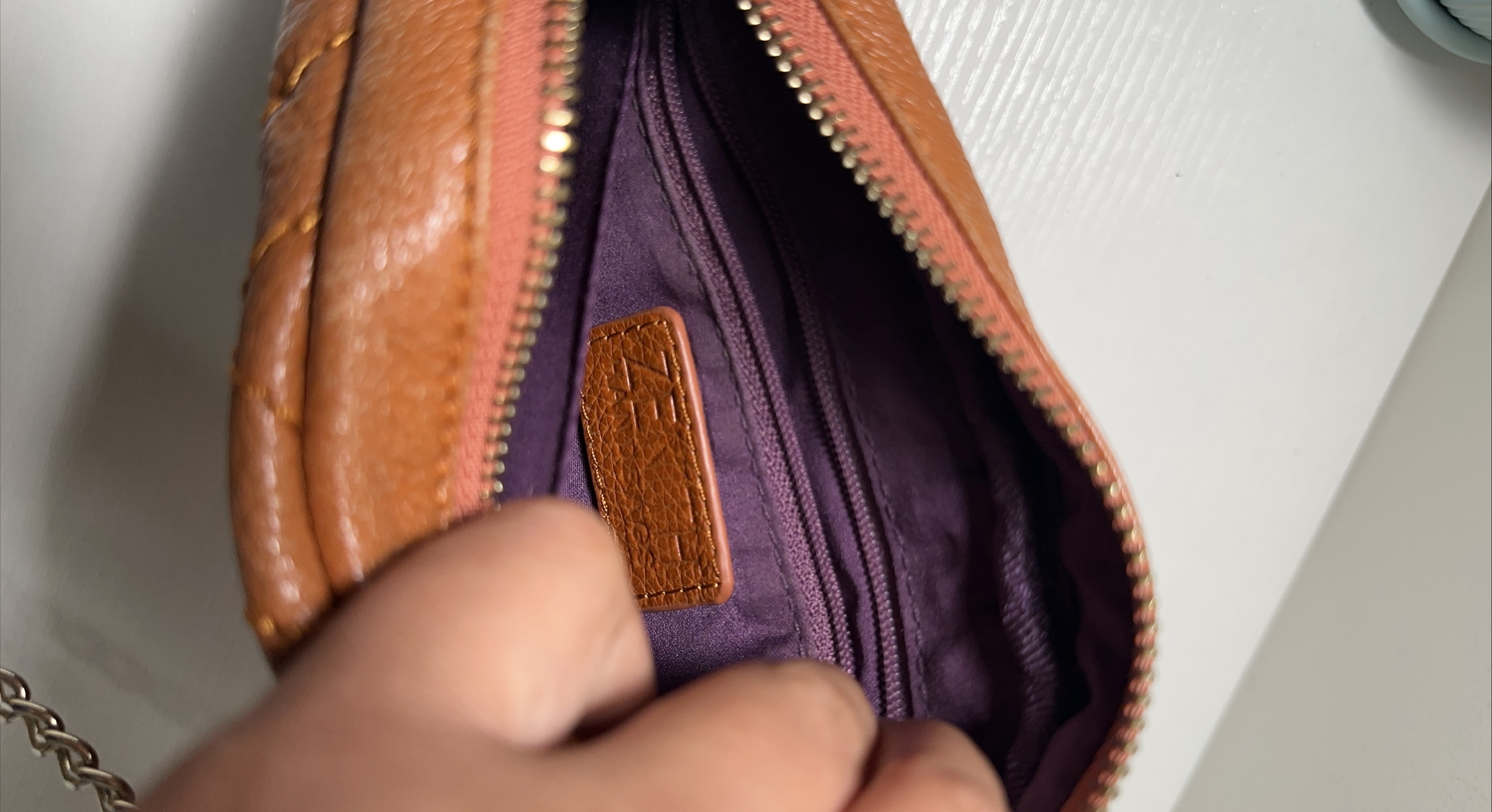 Zenzdi Brown Leather Crossbody Bag thumbnail
