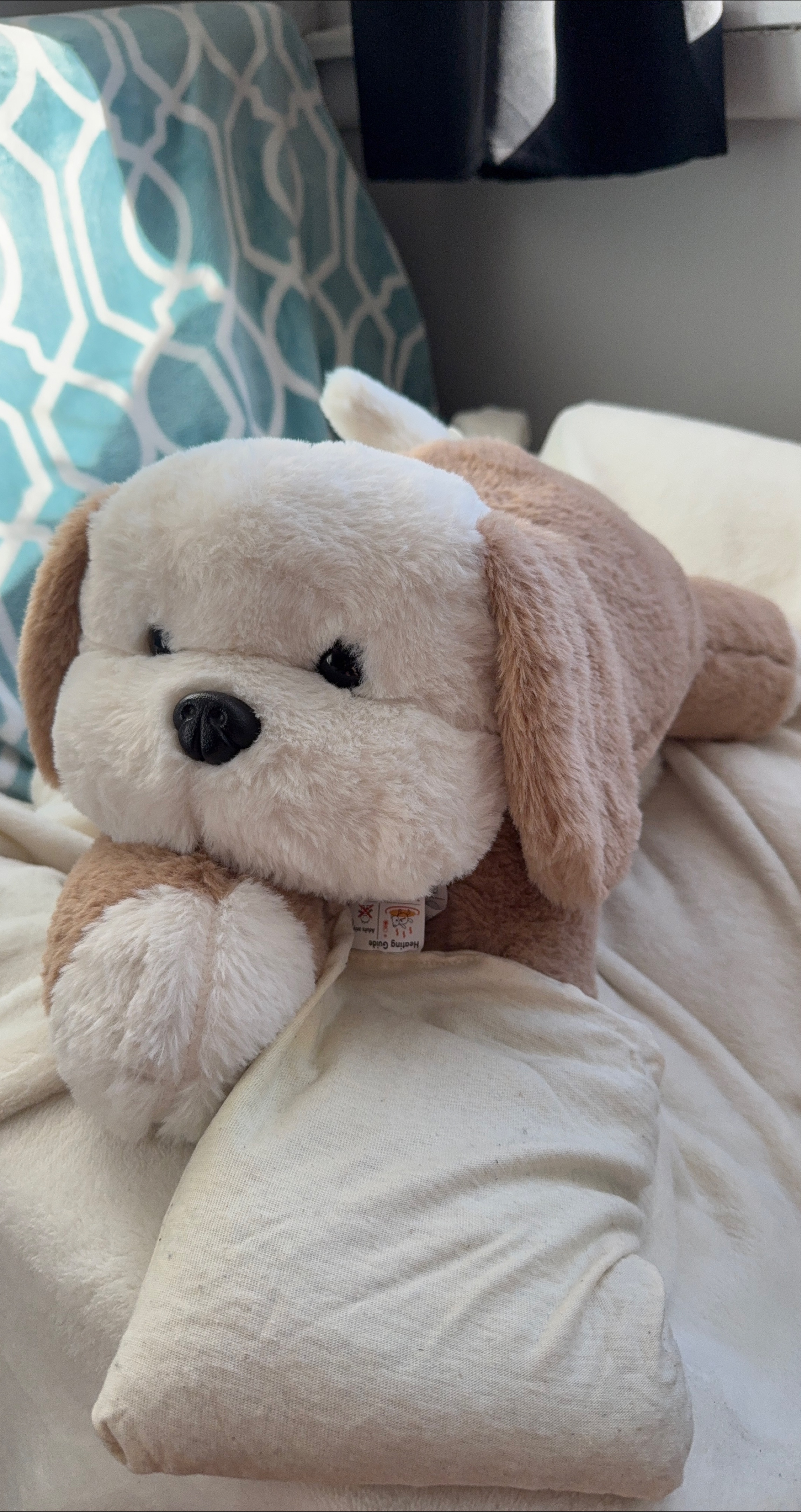 Cuddly weighted puppy with heating pad thumbnail