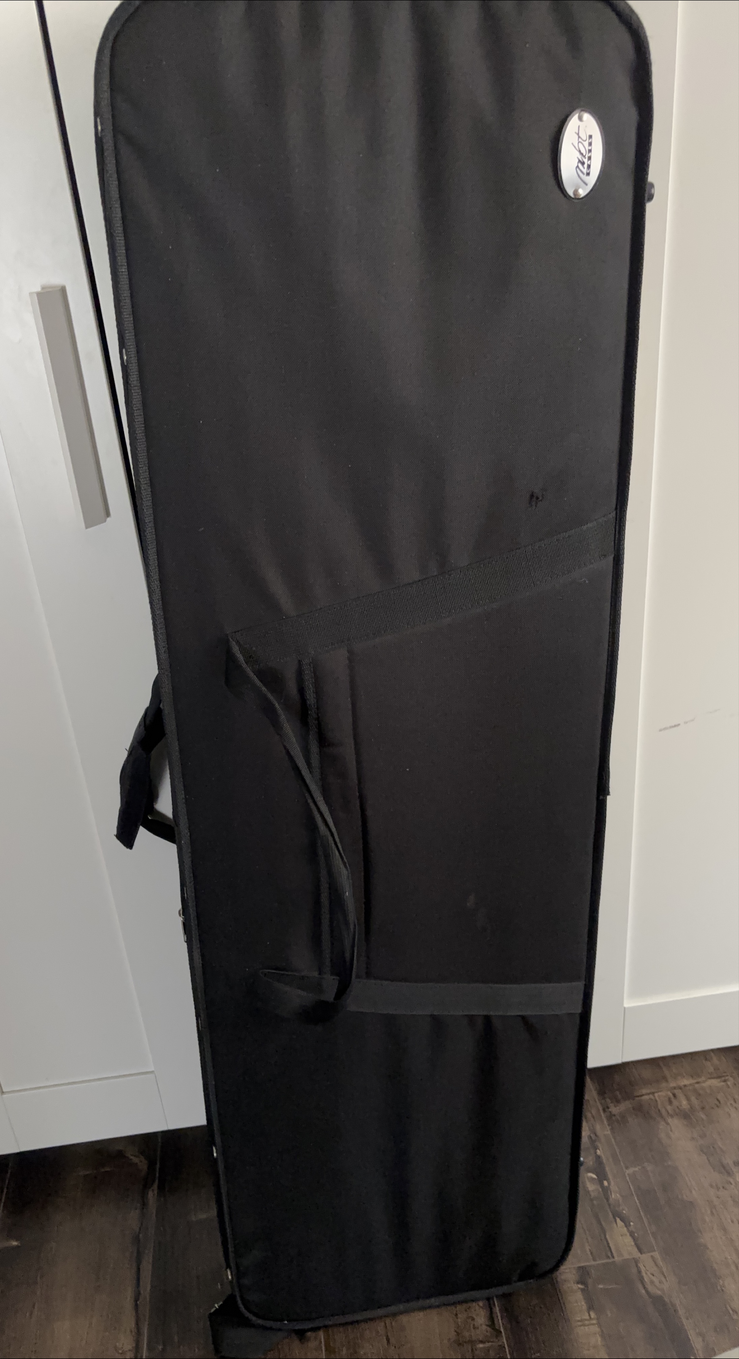 MBT Bass Guitar Case thumbnail