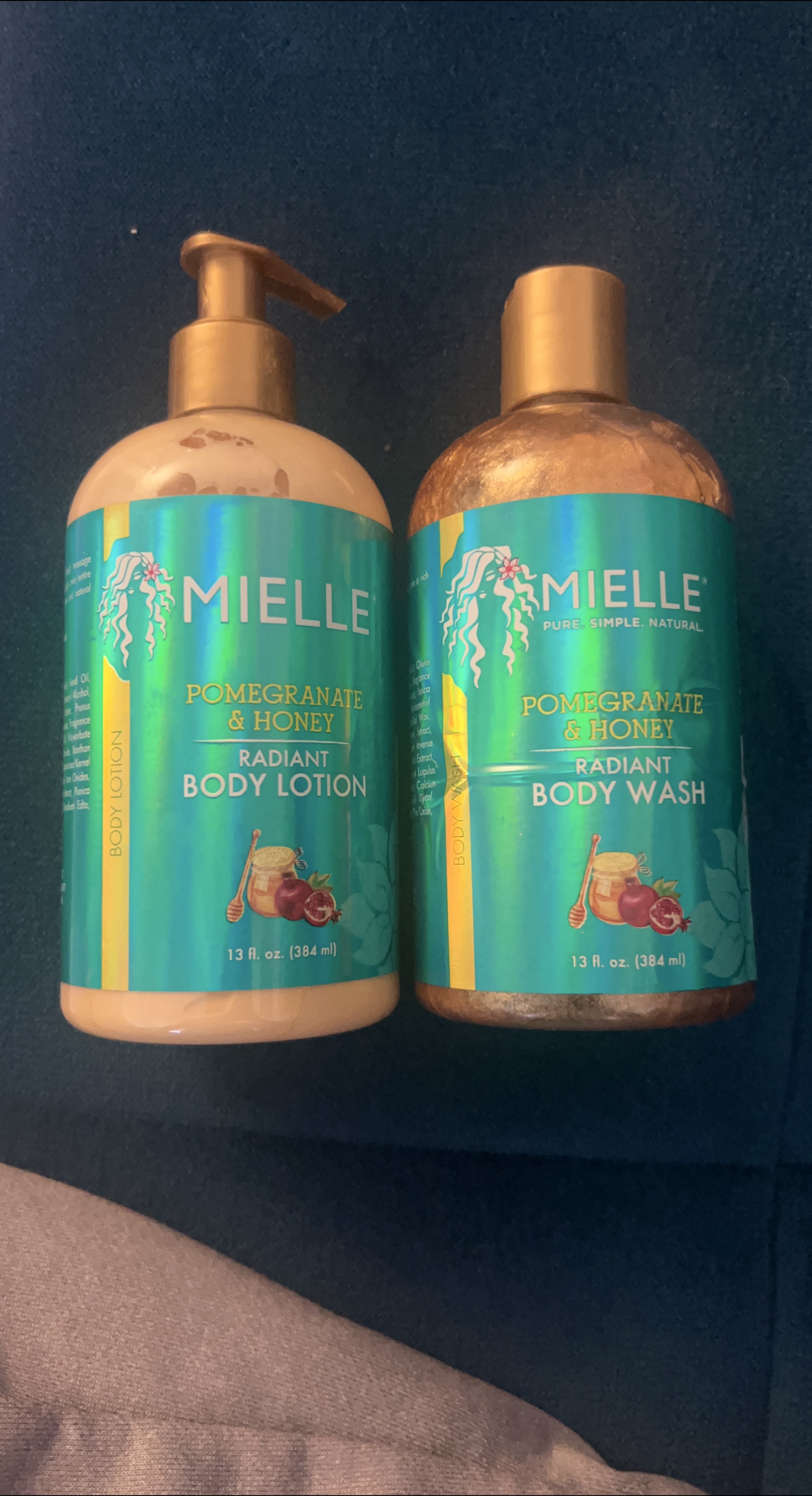 Mielle Pomegranate & Honey Body Lotion & Wash image indicator(1)
