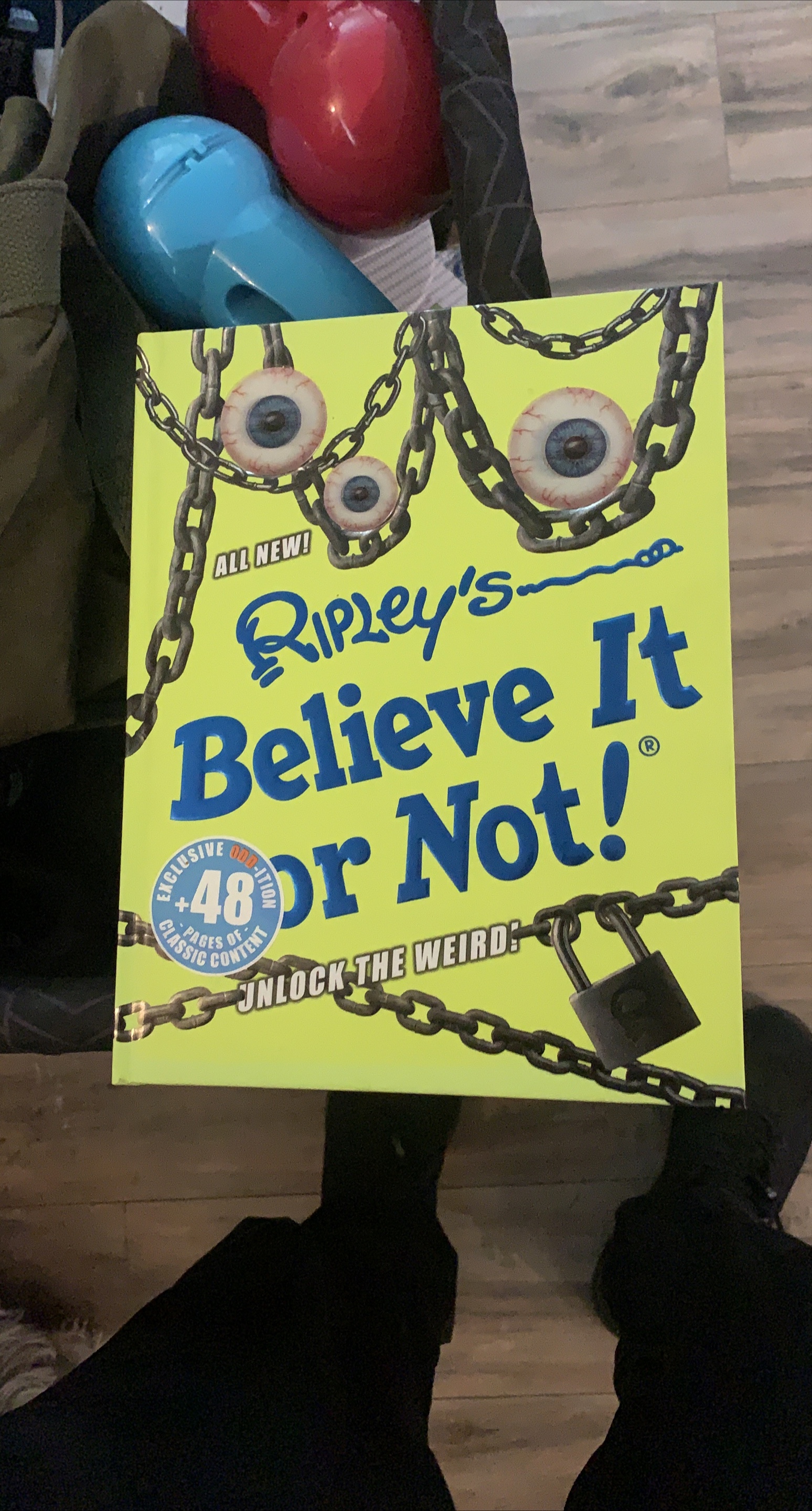 Ripley's Believe It or Not! Book thumbnail