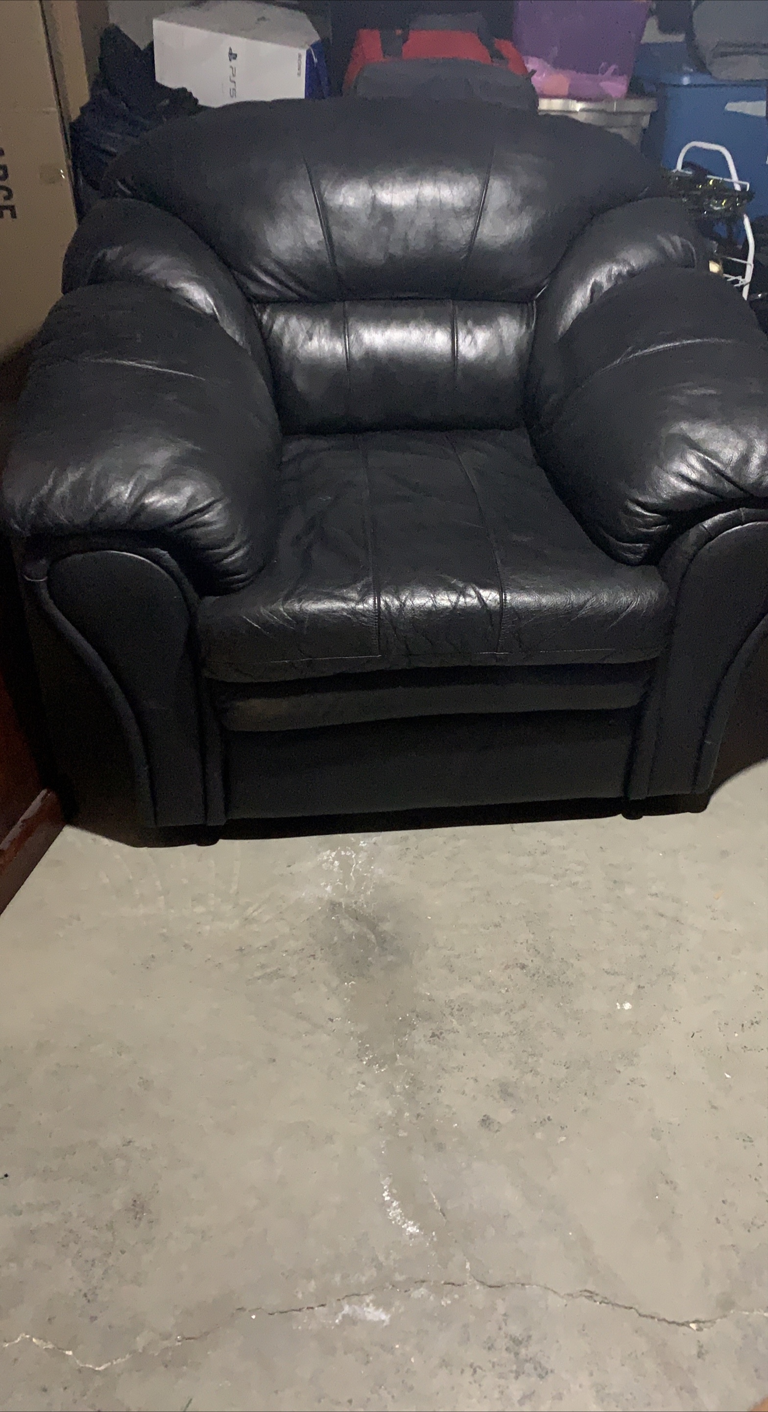Black Leather Armchair thumbnail