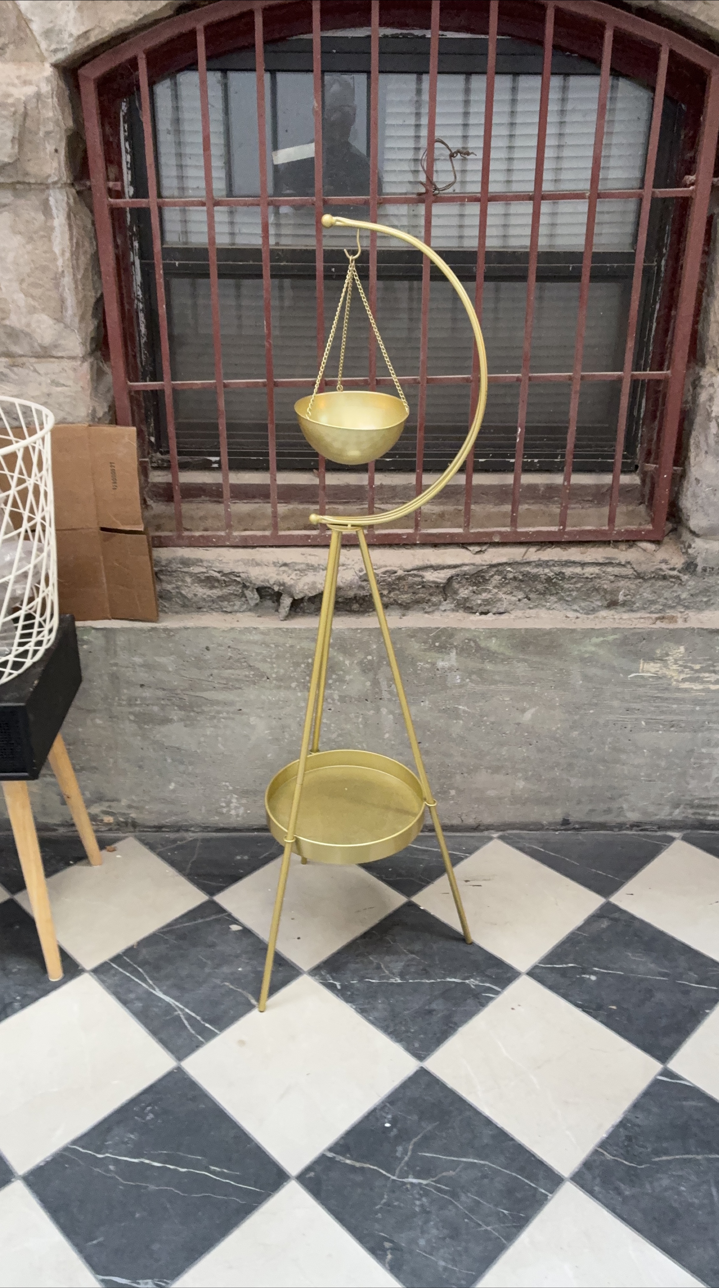 Gold Metal Plant Stand thumbnail