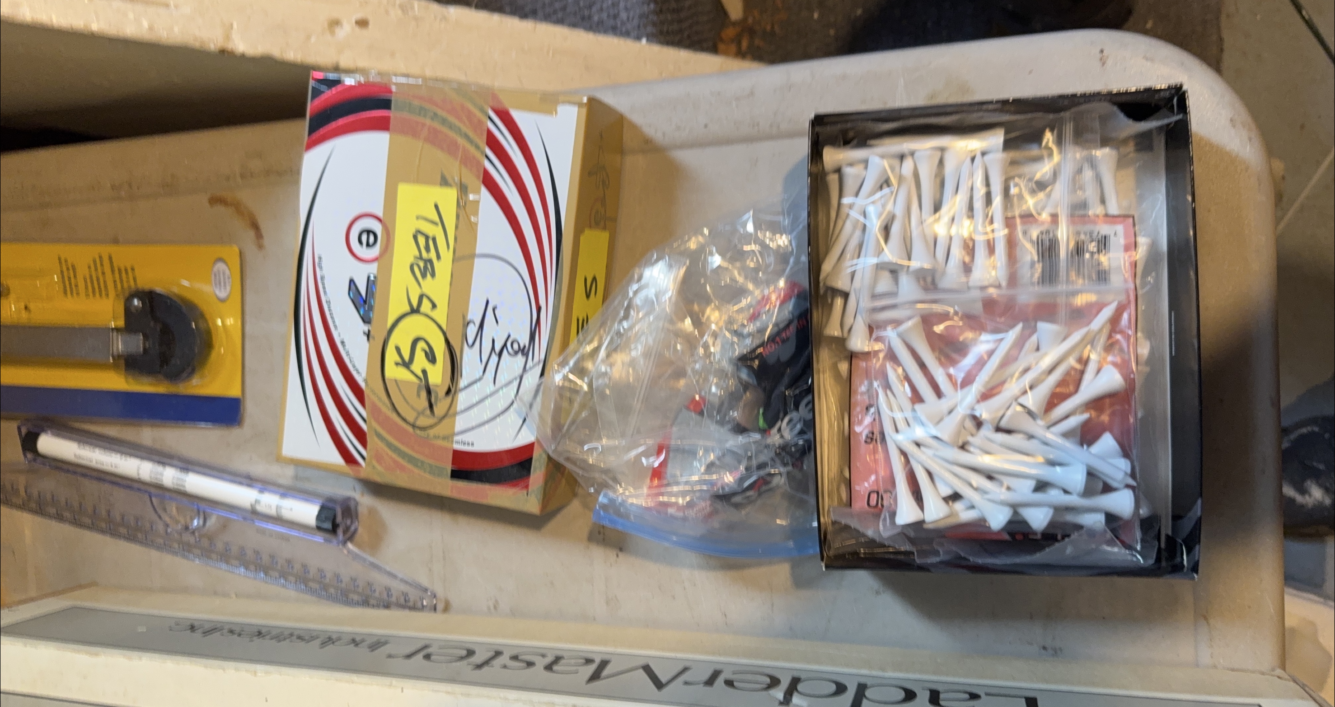 Golf Tees and Accessories thumbnail
