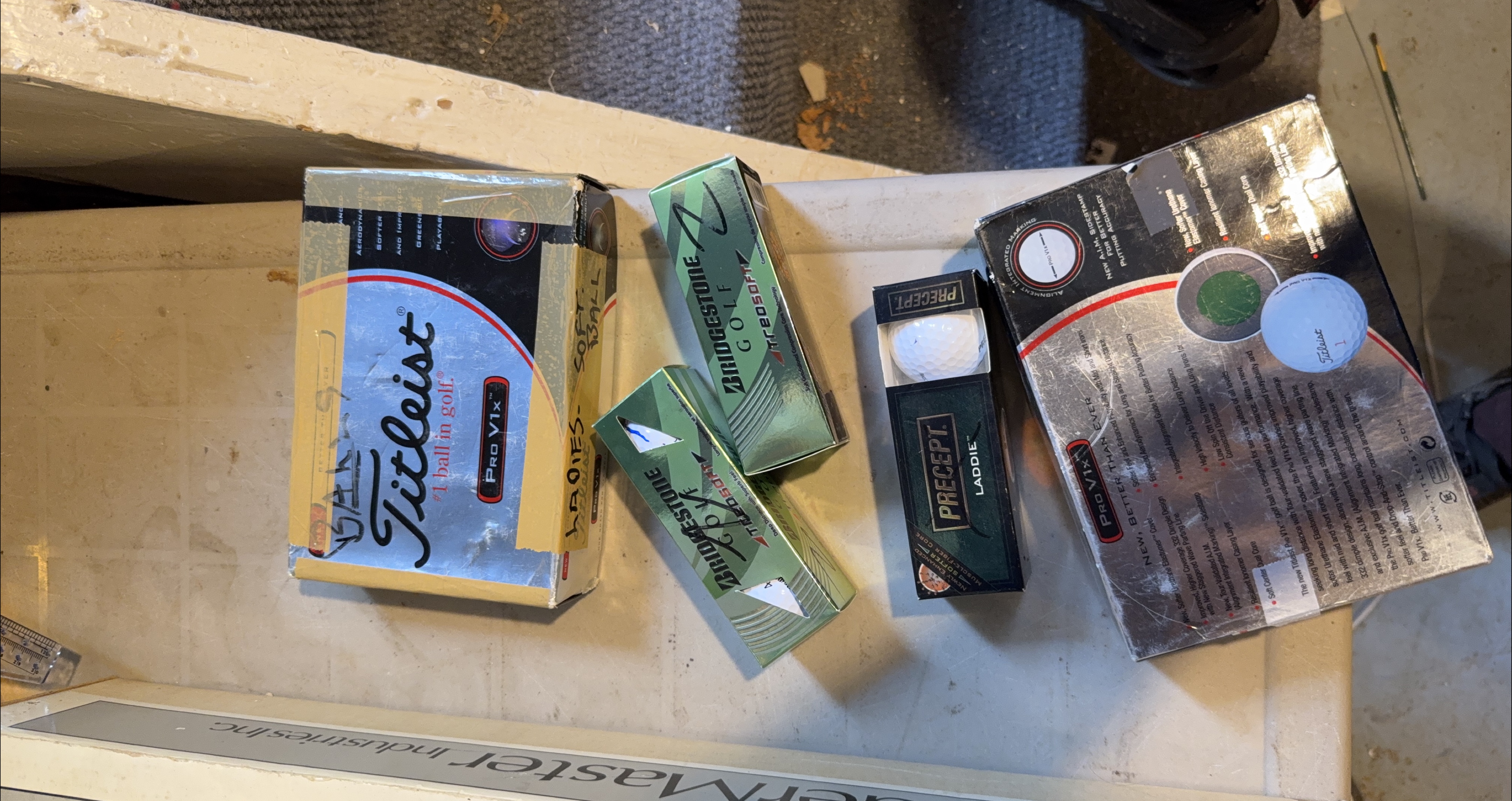Titleist Pro V1x & Bridgestone Golf Balls thumbnail
