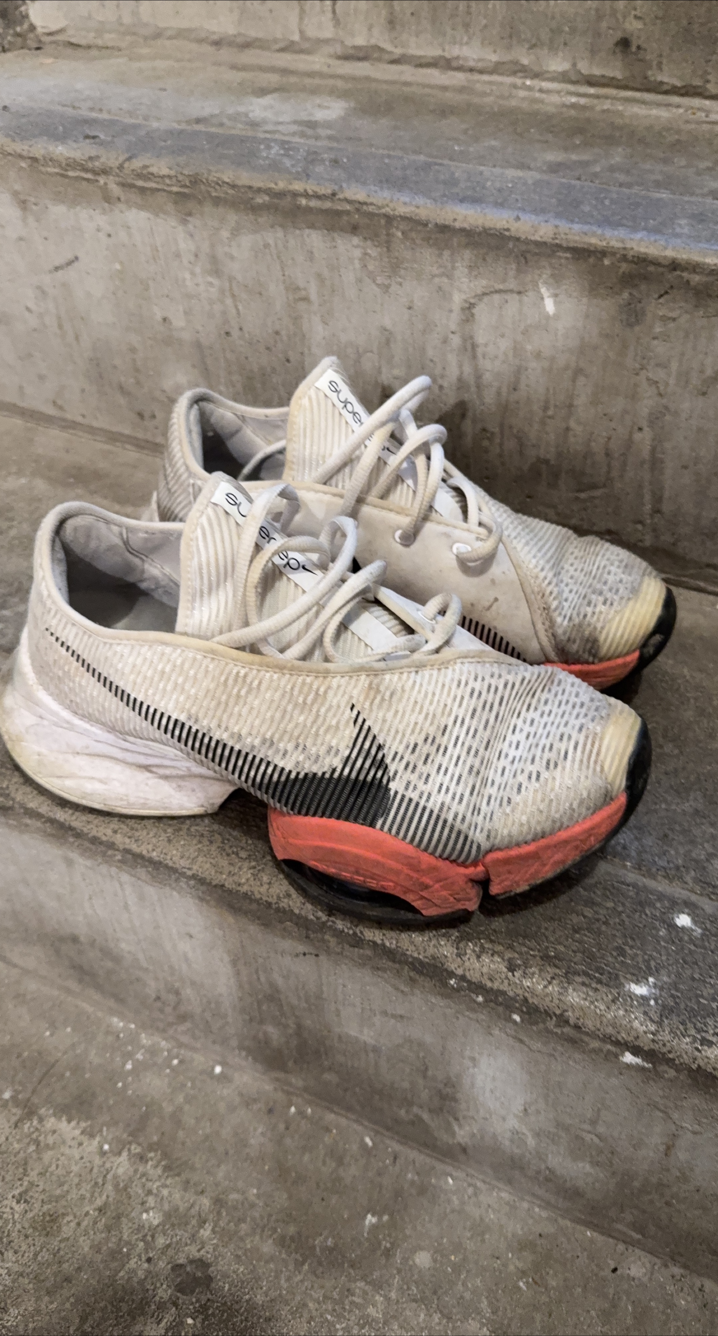 Nike SuperRep running shoes thumbnail
