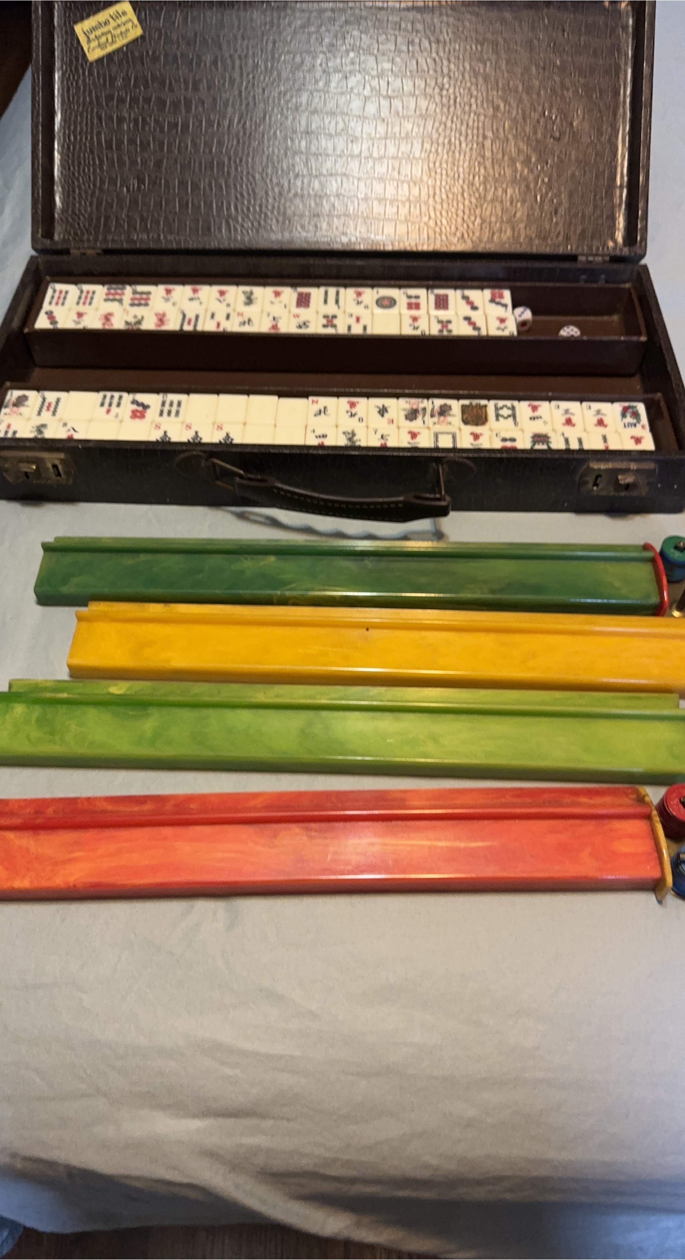 Vintage Mahjong Set with Case thumbnail