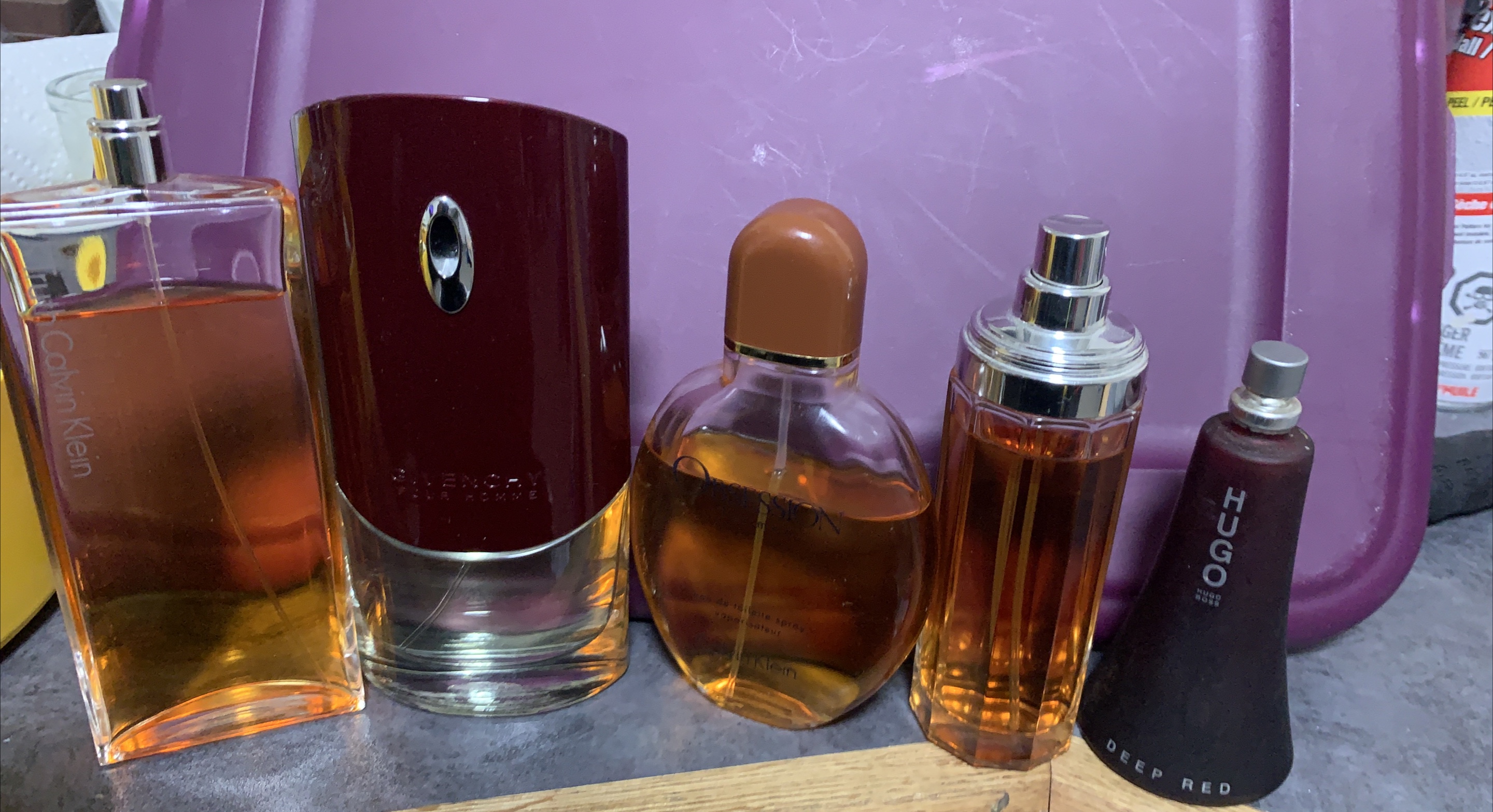 Mixed Perfume Lot: Calvin Klein, Givenchy, Hugo Boss thumbnail
