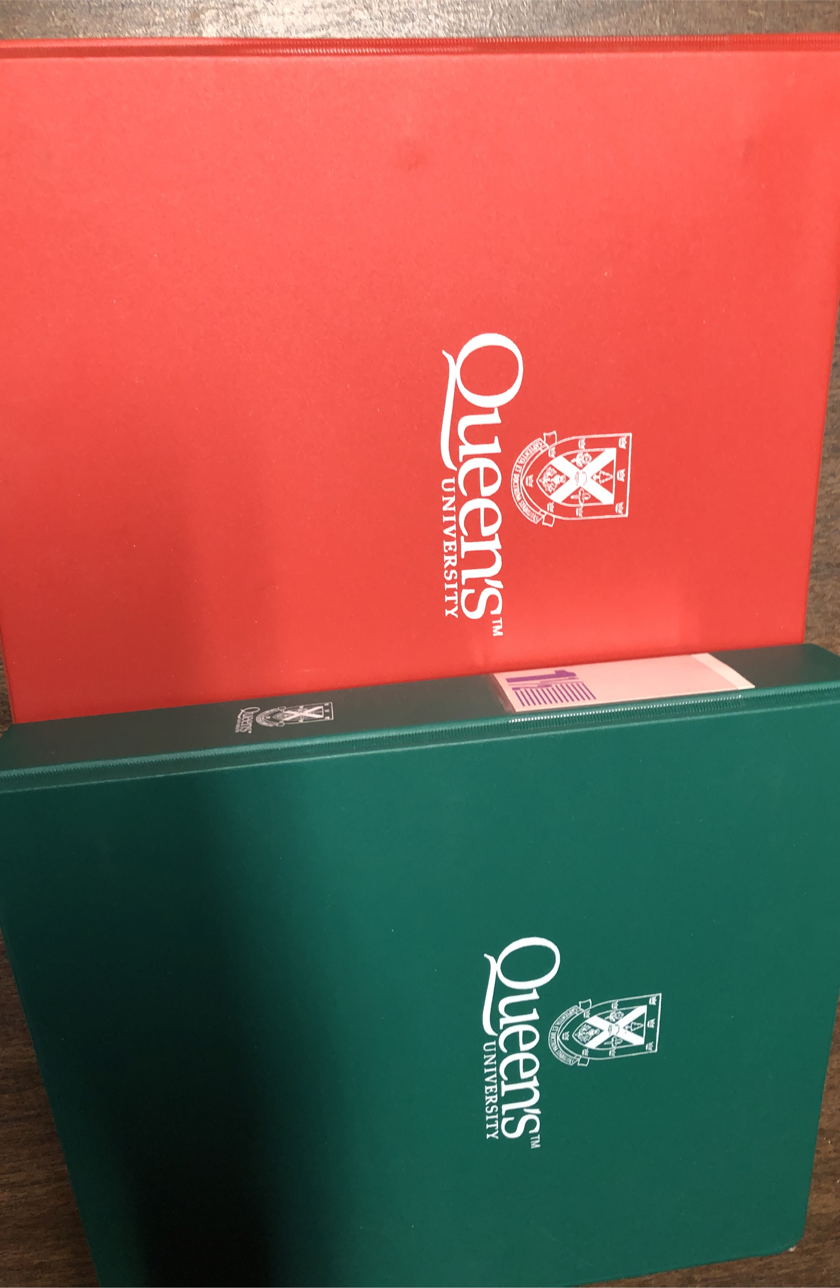 🆓Queen's University 1 1/2" Binders thumbnail