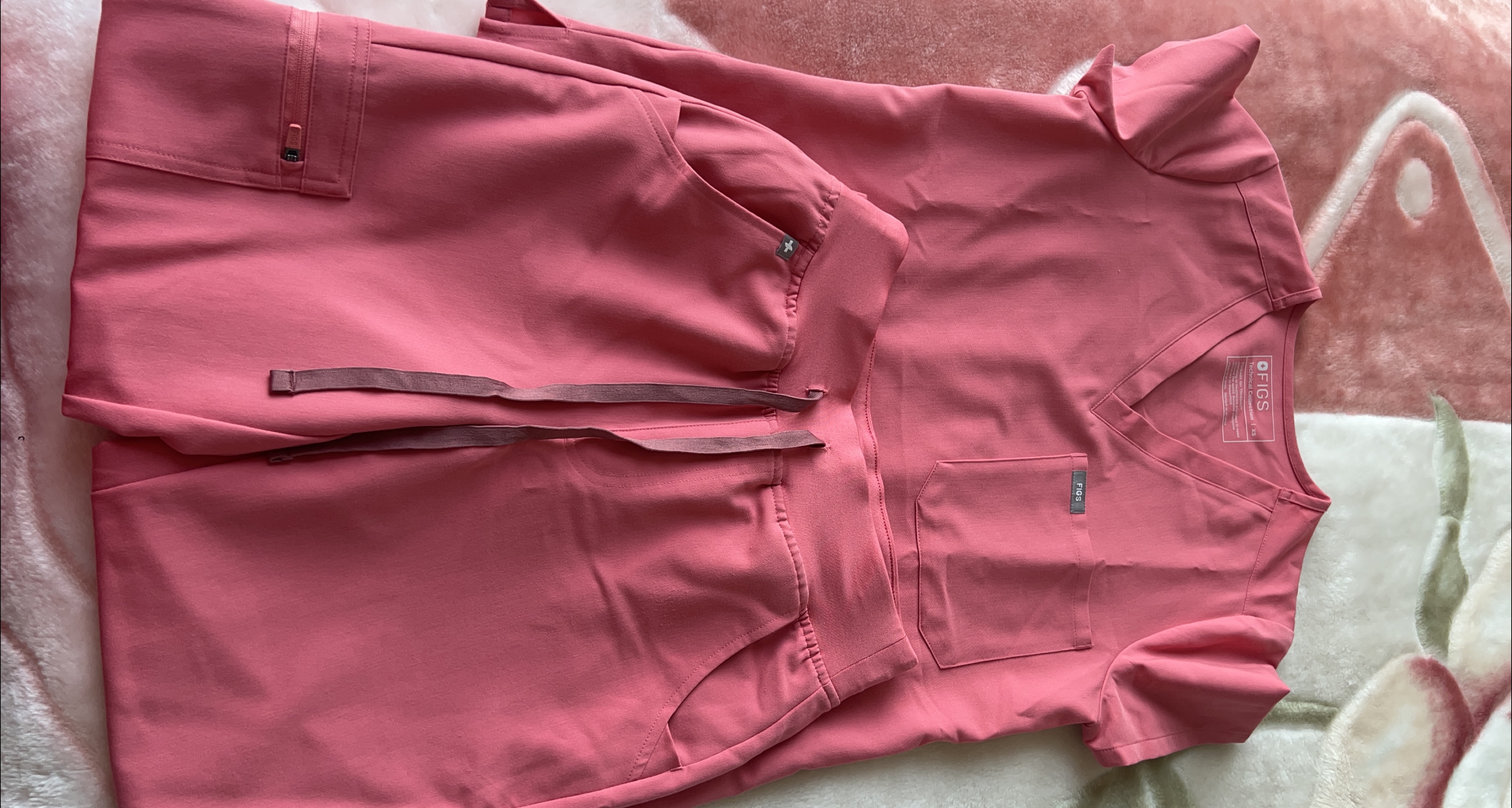 FIGS Technical Collection Scrubs - XS thumbnail