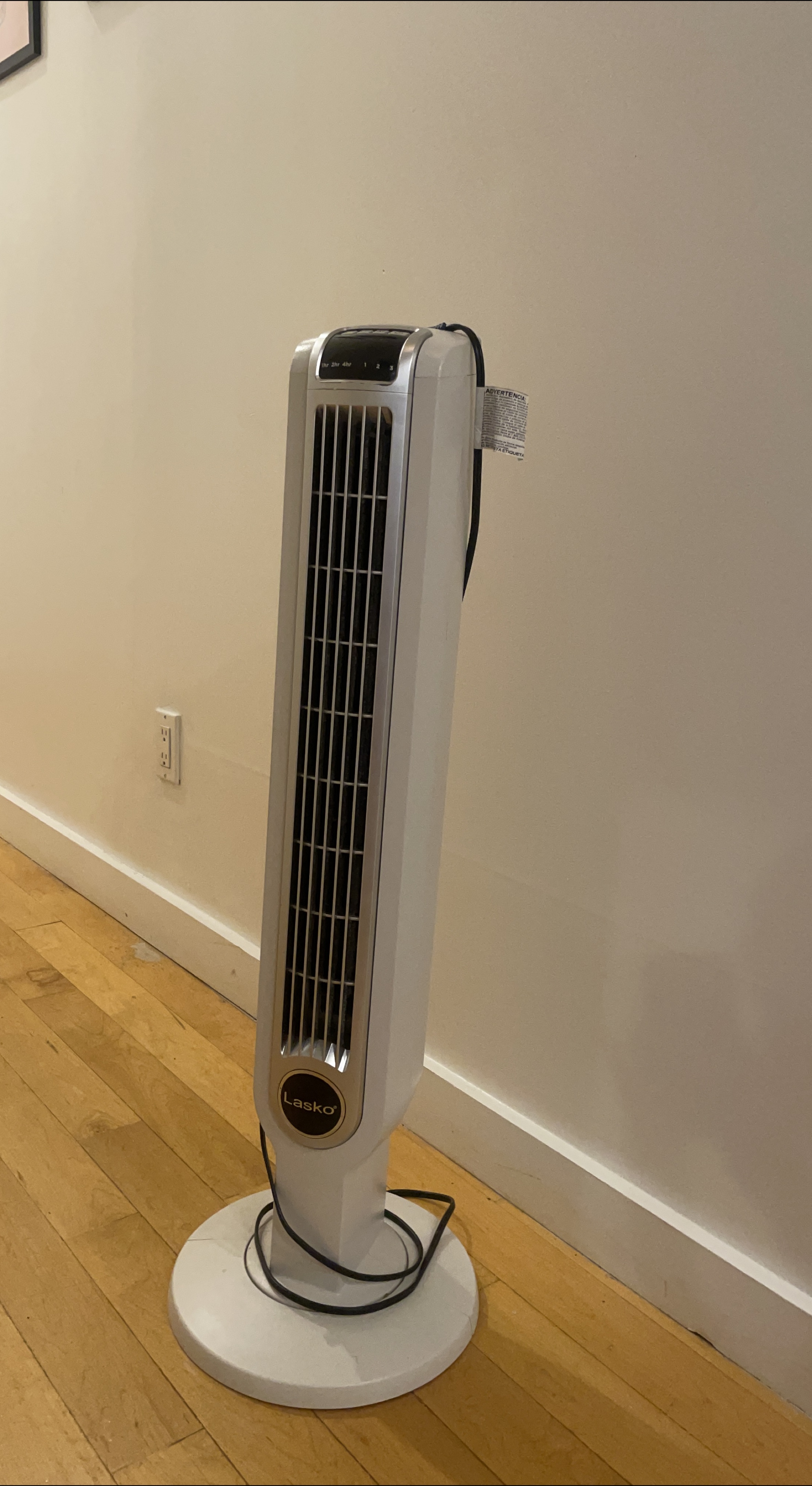 Lasko Tower Fan image indicator(1)