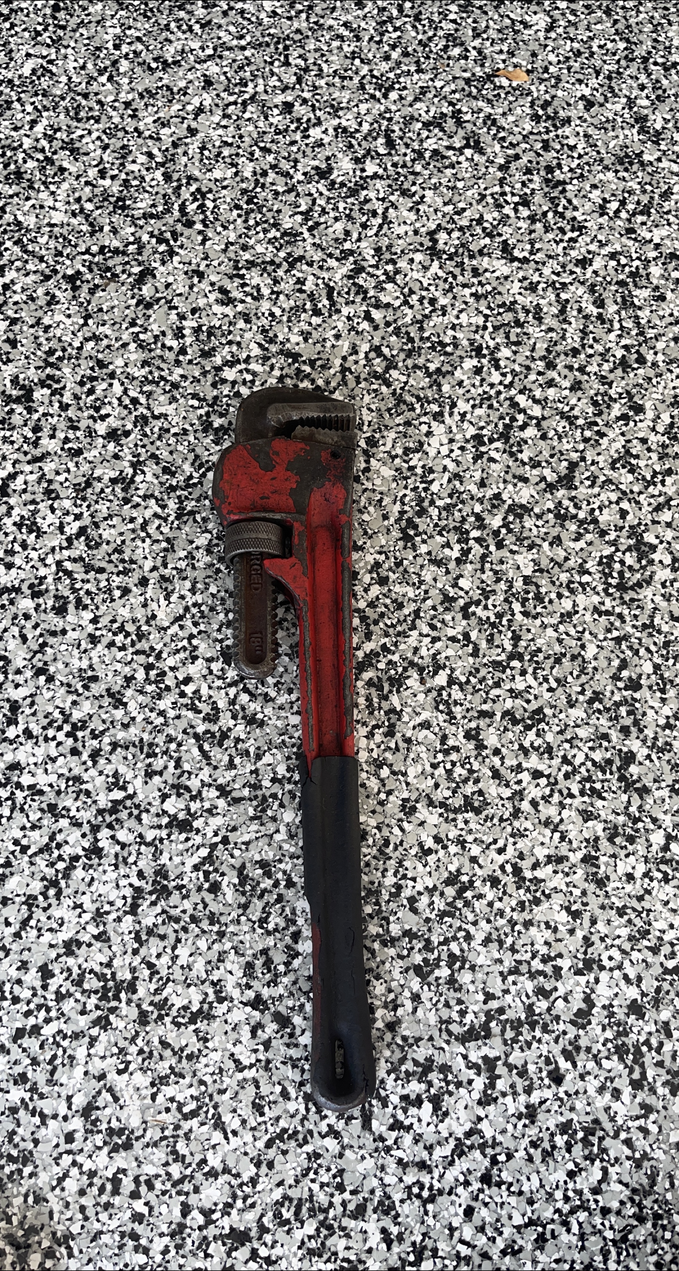 Used Pipe Wrench thumbnail