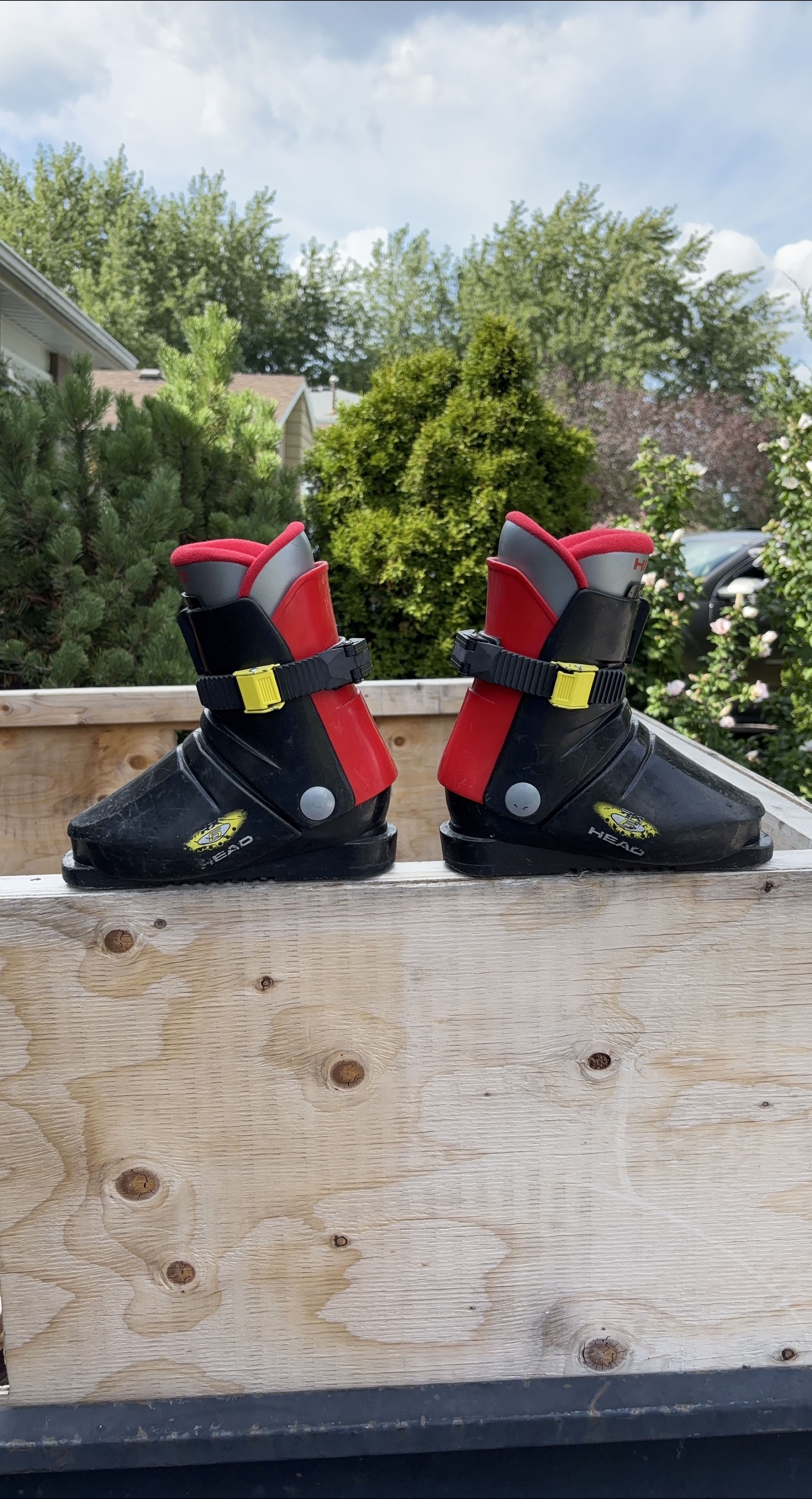 Head Junior Ski Boots thumbnail
