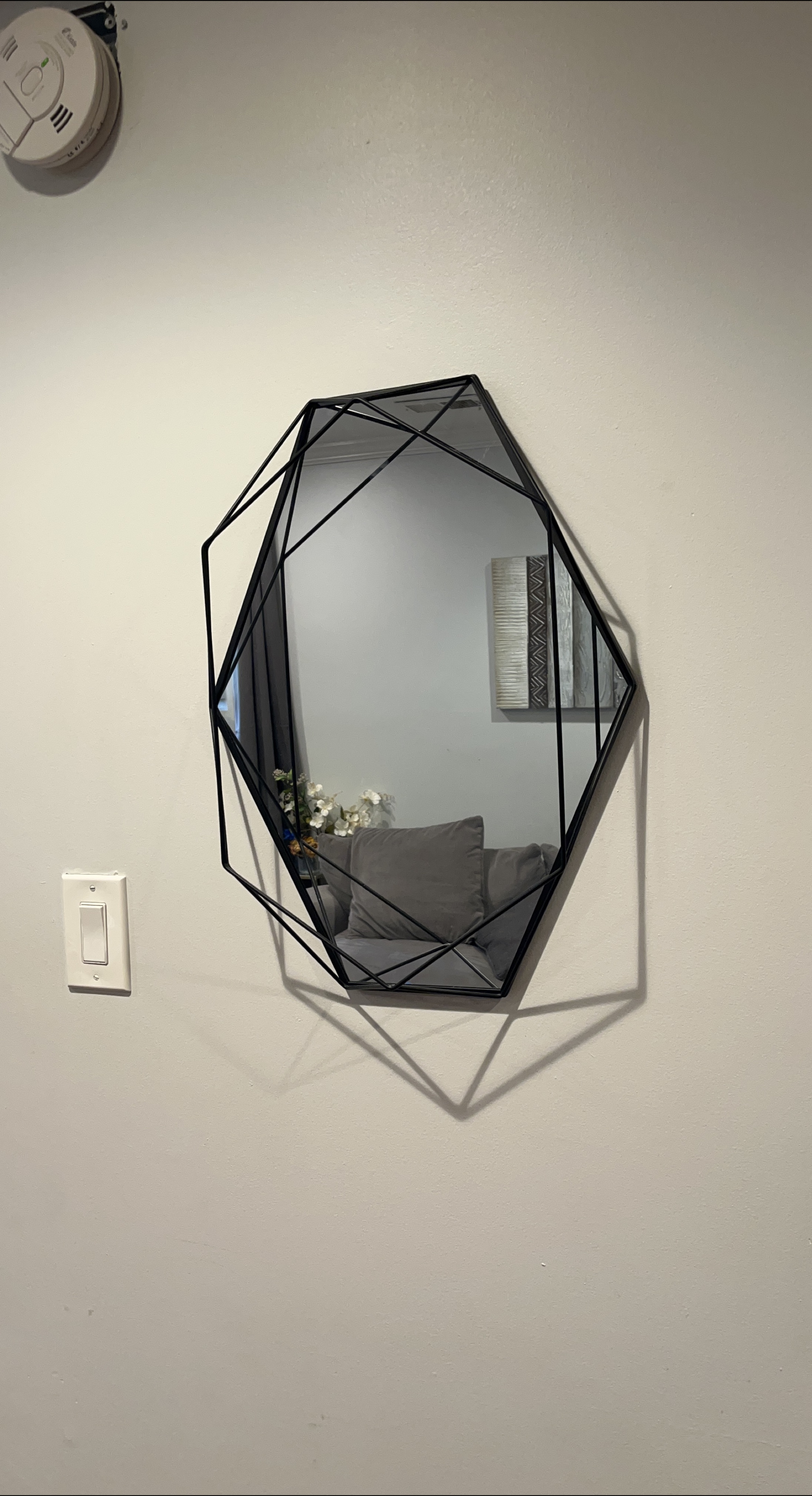 Geometric Black Wall Mirror thumbnail