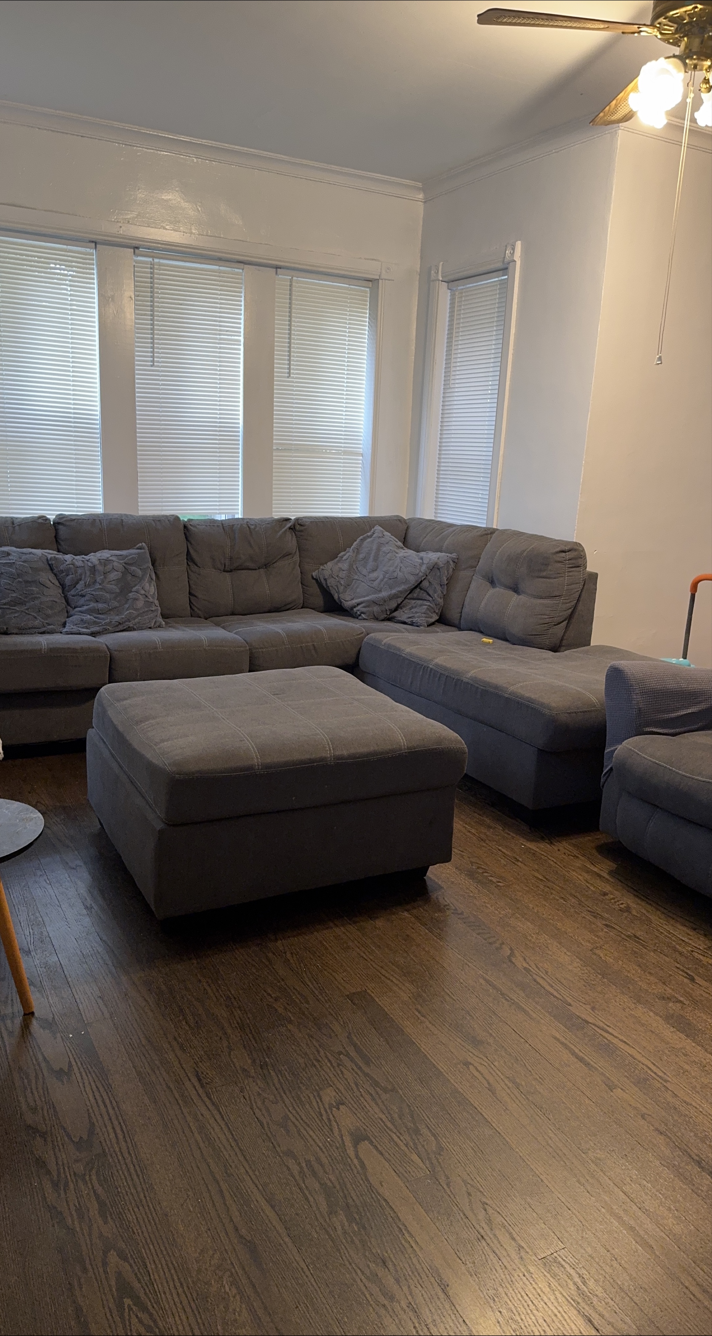 Gray Sectional Sofa with Ottoman & Armchair image indicator(1)