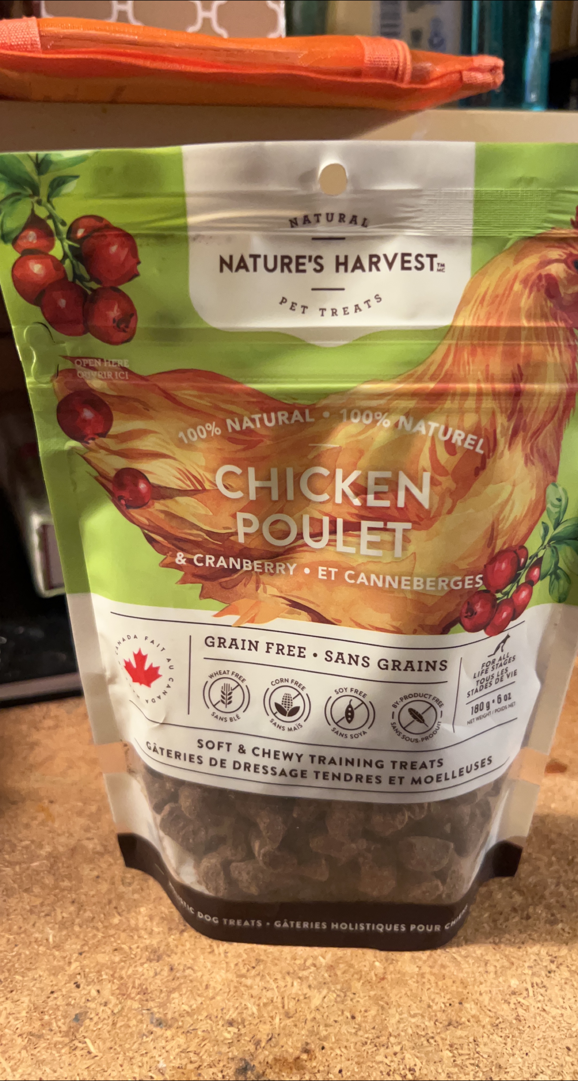 Nature's Harvest Chicken & Cranberry Dog Treats thumbnail