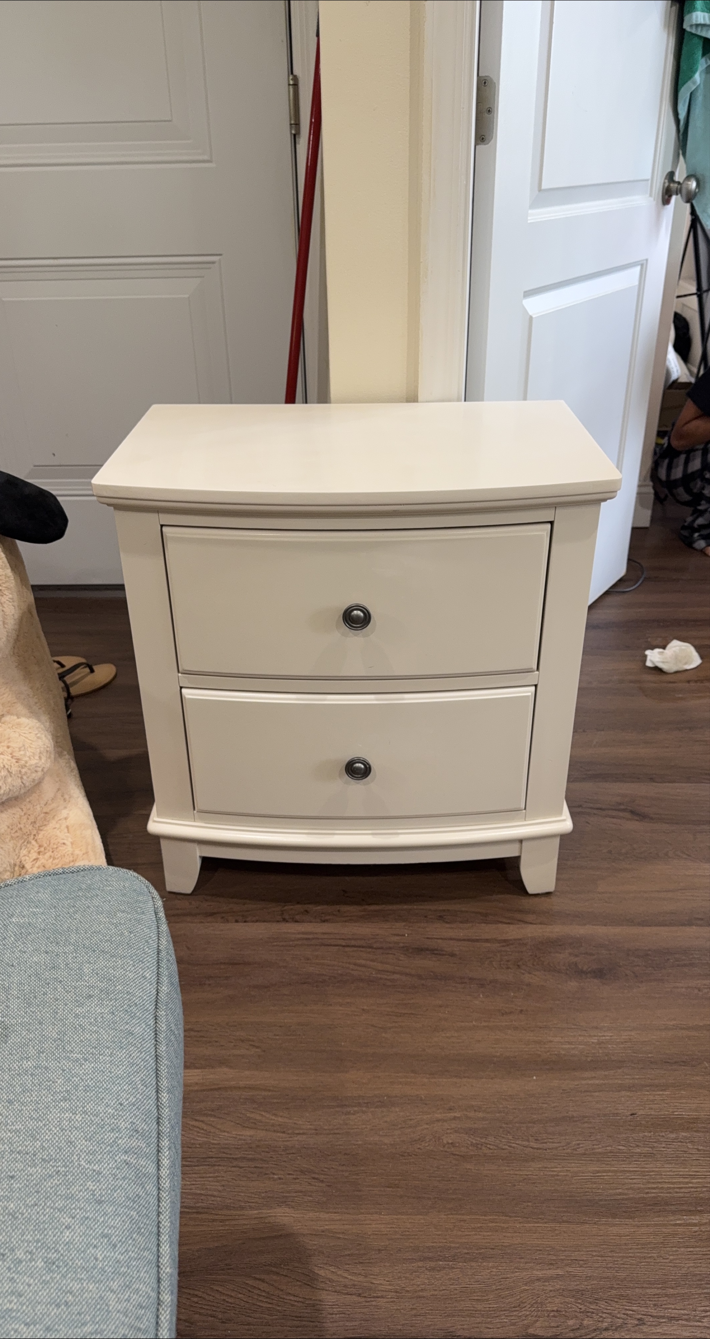 Raymour & Flanigan Off White 2-Drawer Nightstand thumbnail