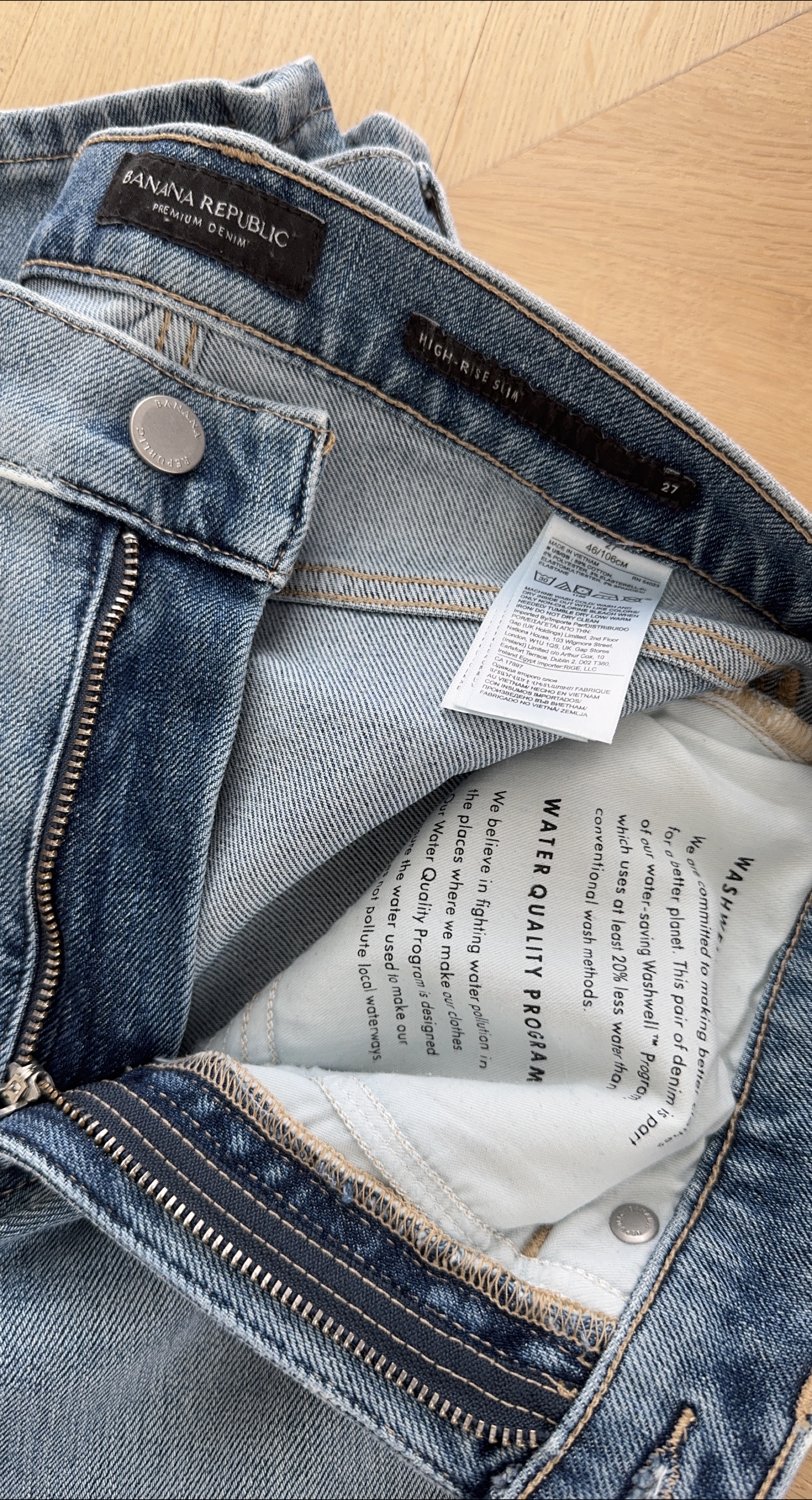 Banana Republic High-Rise Slim Jeans - Size 27 thumbnail