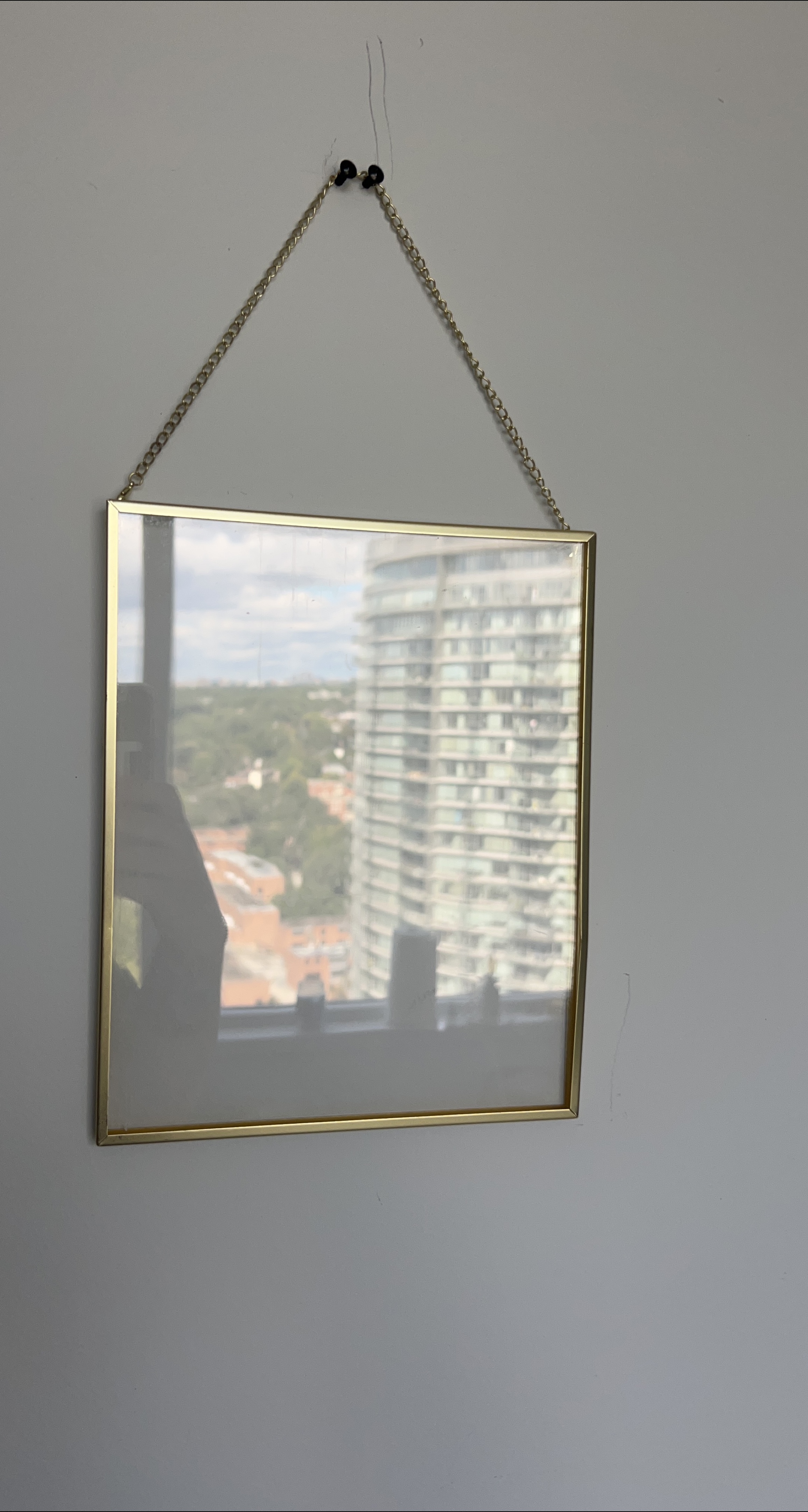 Hanging Gold Frame thumbnail