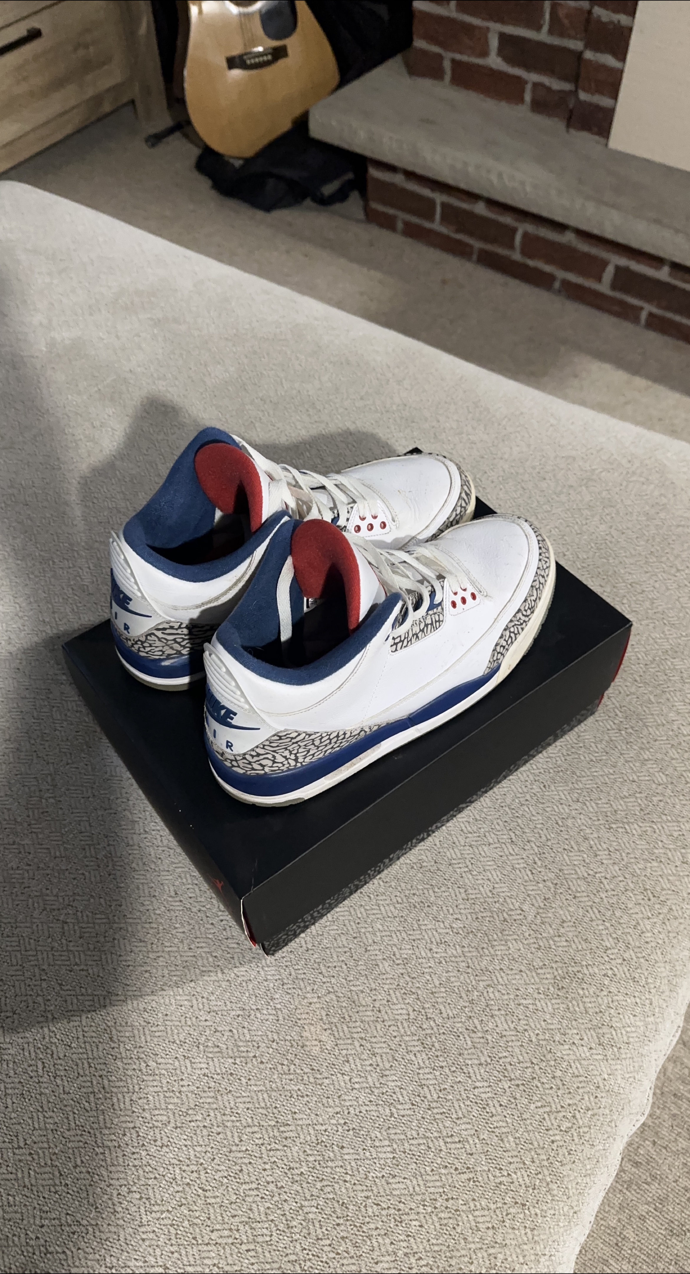 Air Jordan 3 Retro True Blue thumbnail