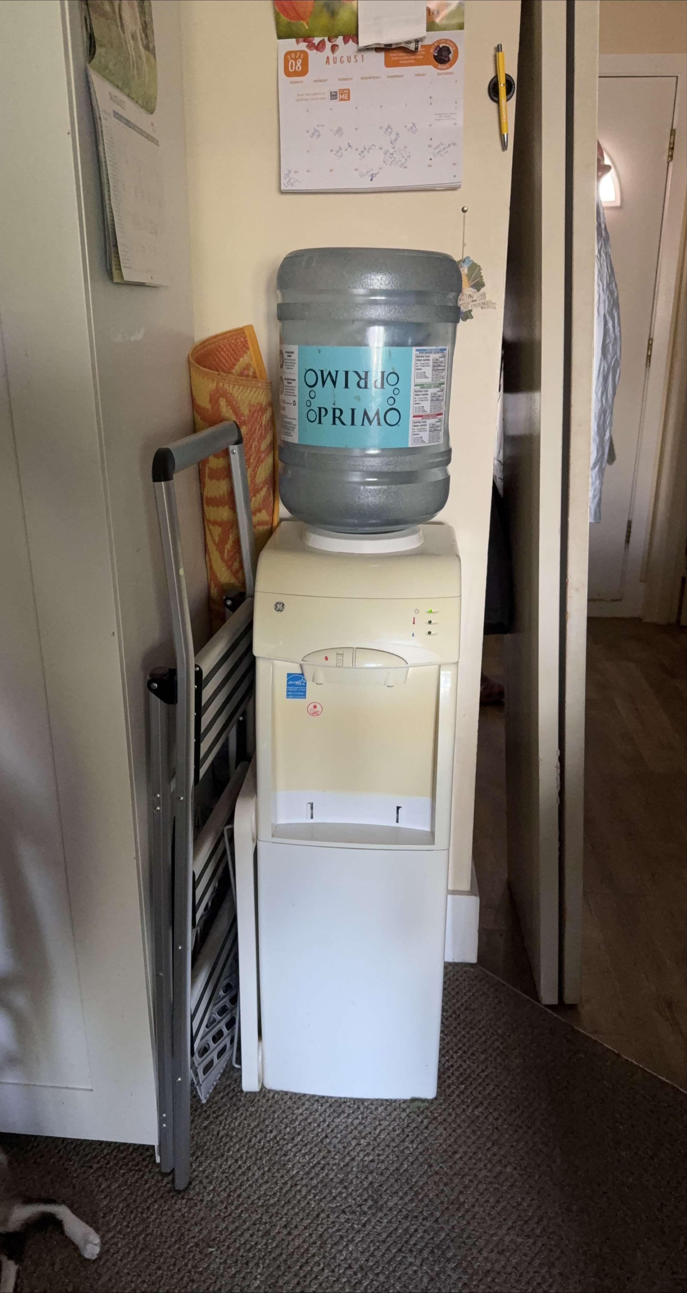 GE Water Dispenser with Primo Water Jug thumbnail
