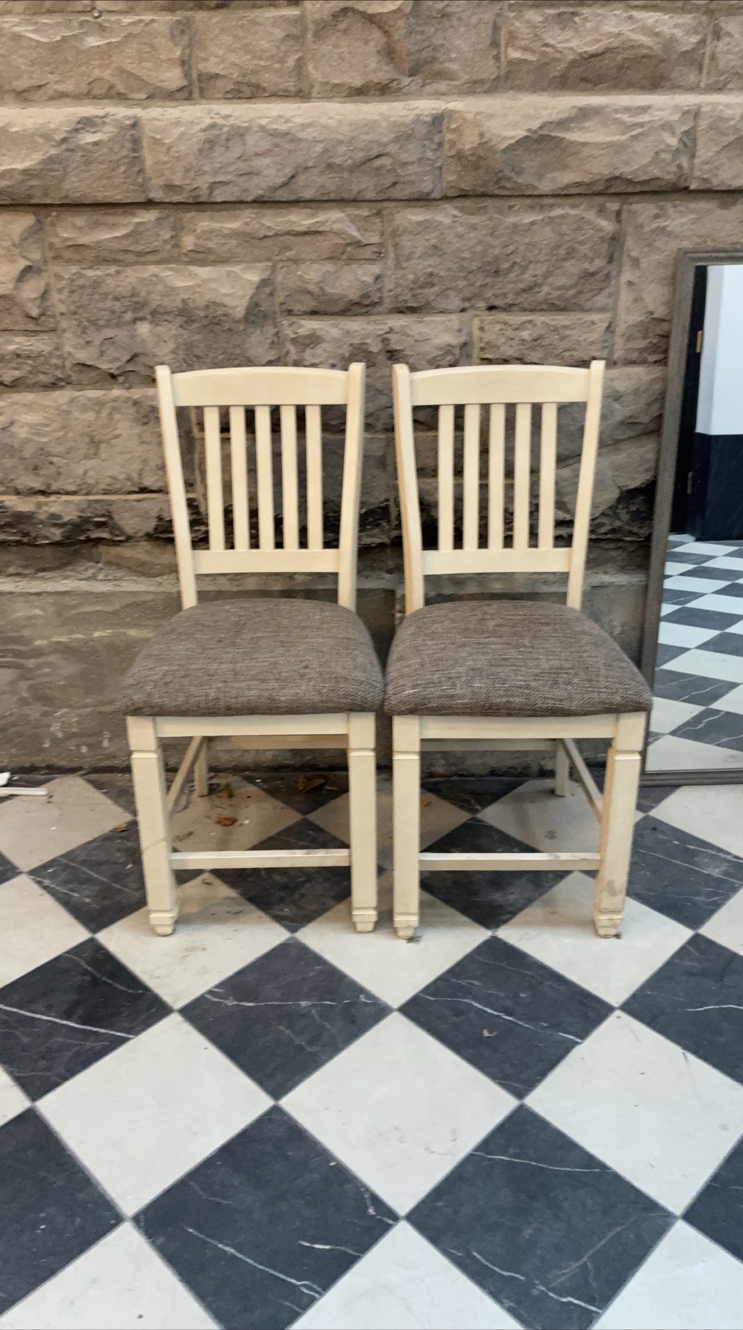 Set of 2 Dining Chairs - Light Wood thumbnail