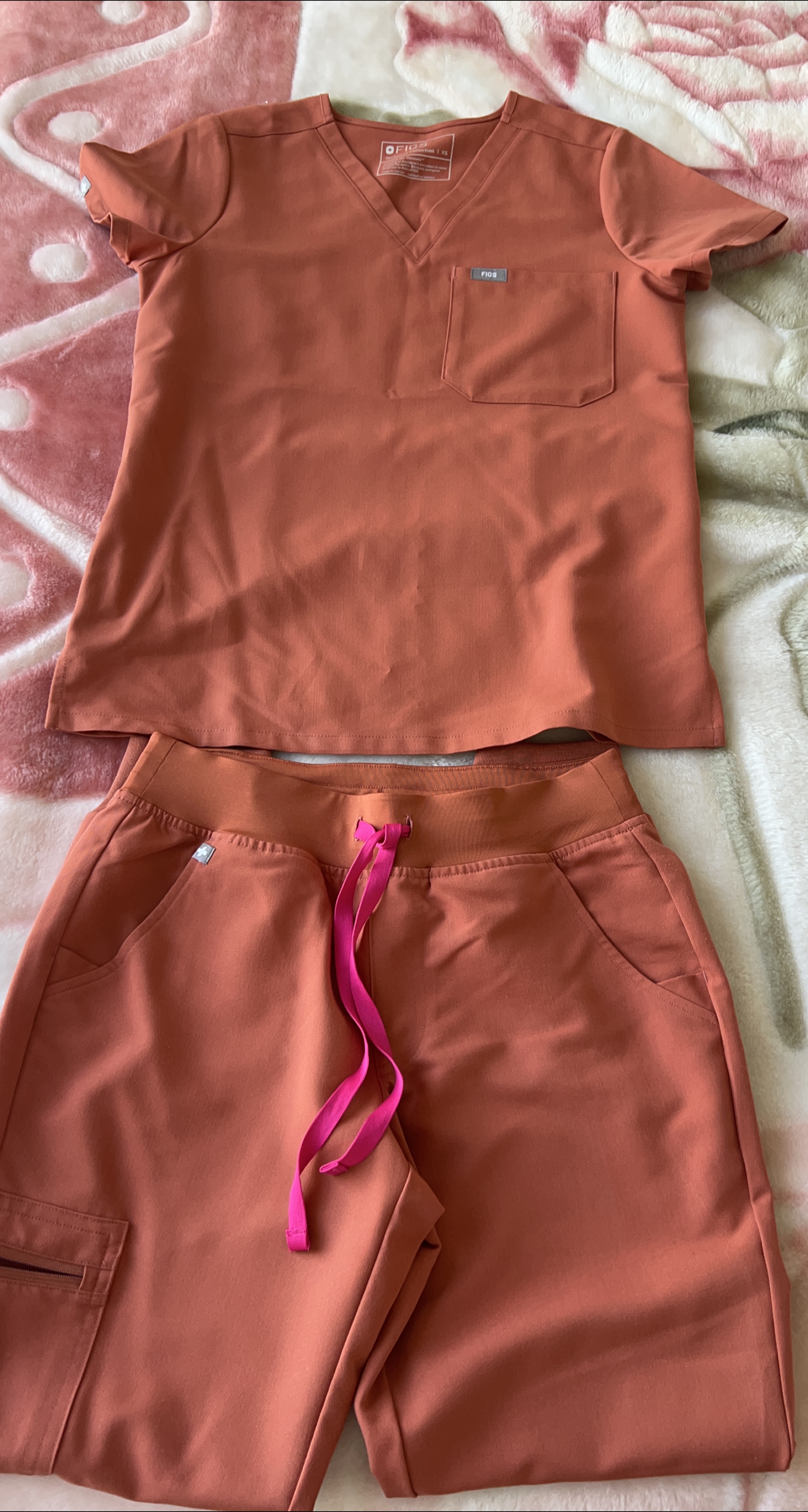 Figs Scrub Set - Copper Spice thumbnail