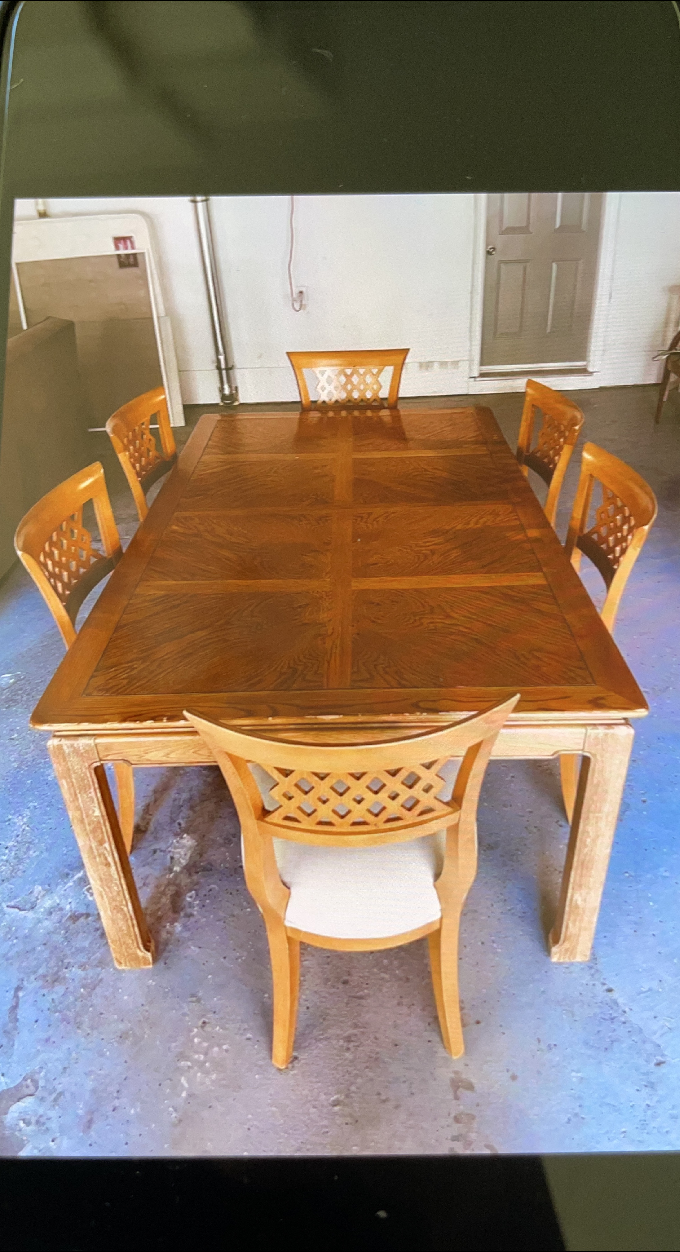 Dining Table with 6 Chairs