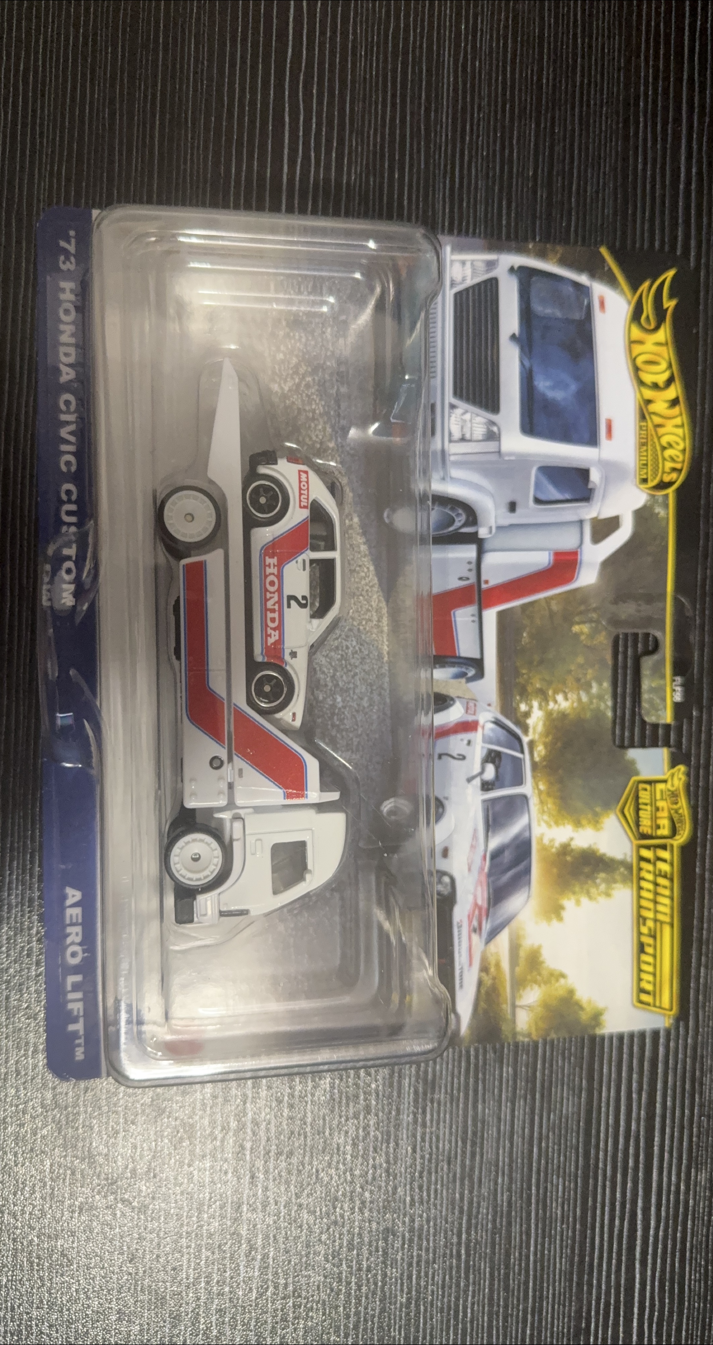 Hot Wheels '73 Honda Civic Custom Aero Lift thumbnail