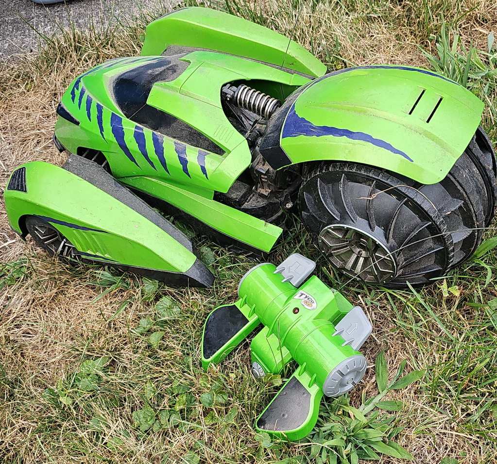 Tyco Terrain Twister R/C Vehicle - Green thumbnail