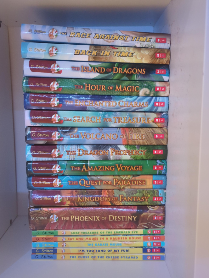Geronimo Stilton Book Series Collection