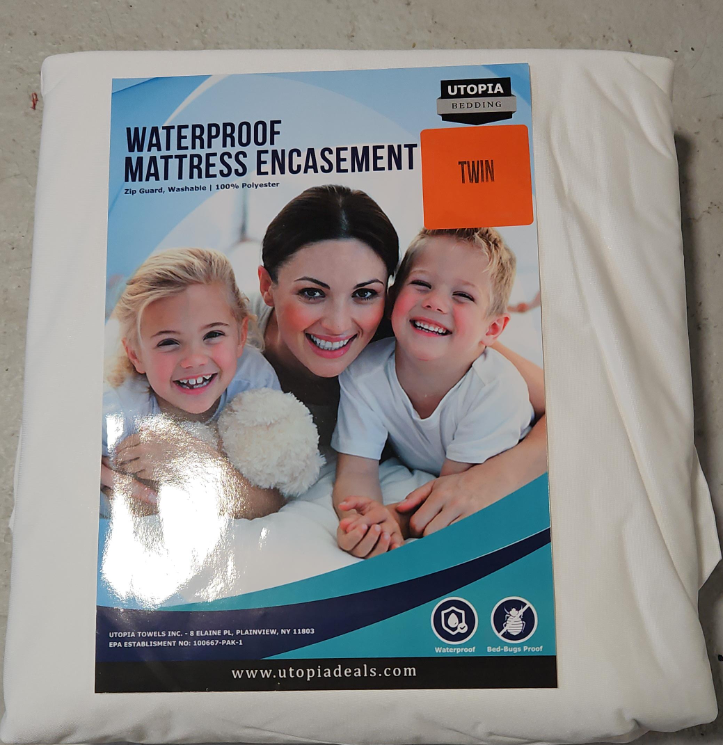 TWIN sized Utopia Bedding Waterproof Mattress Encasement thumbnail