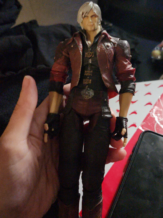 $50 devil.may cry dante figure