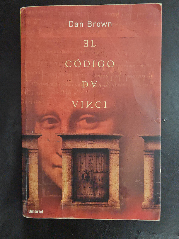 El Código Da Vinci by Dan Brown thumbnail