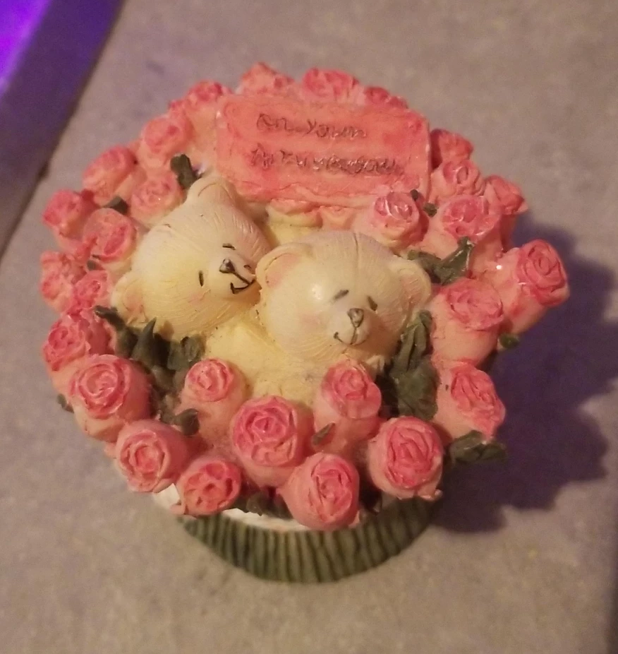 Teddy Bear with Roses Figurine thumbnail
