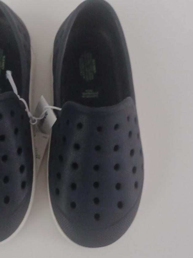 Old Navy Navy Blue Slip On Shoes - Size 9 thumbnail