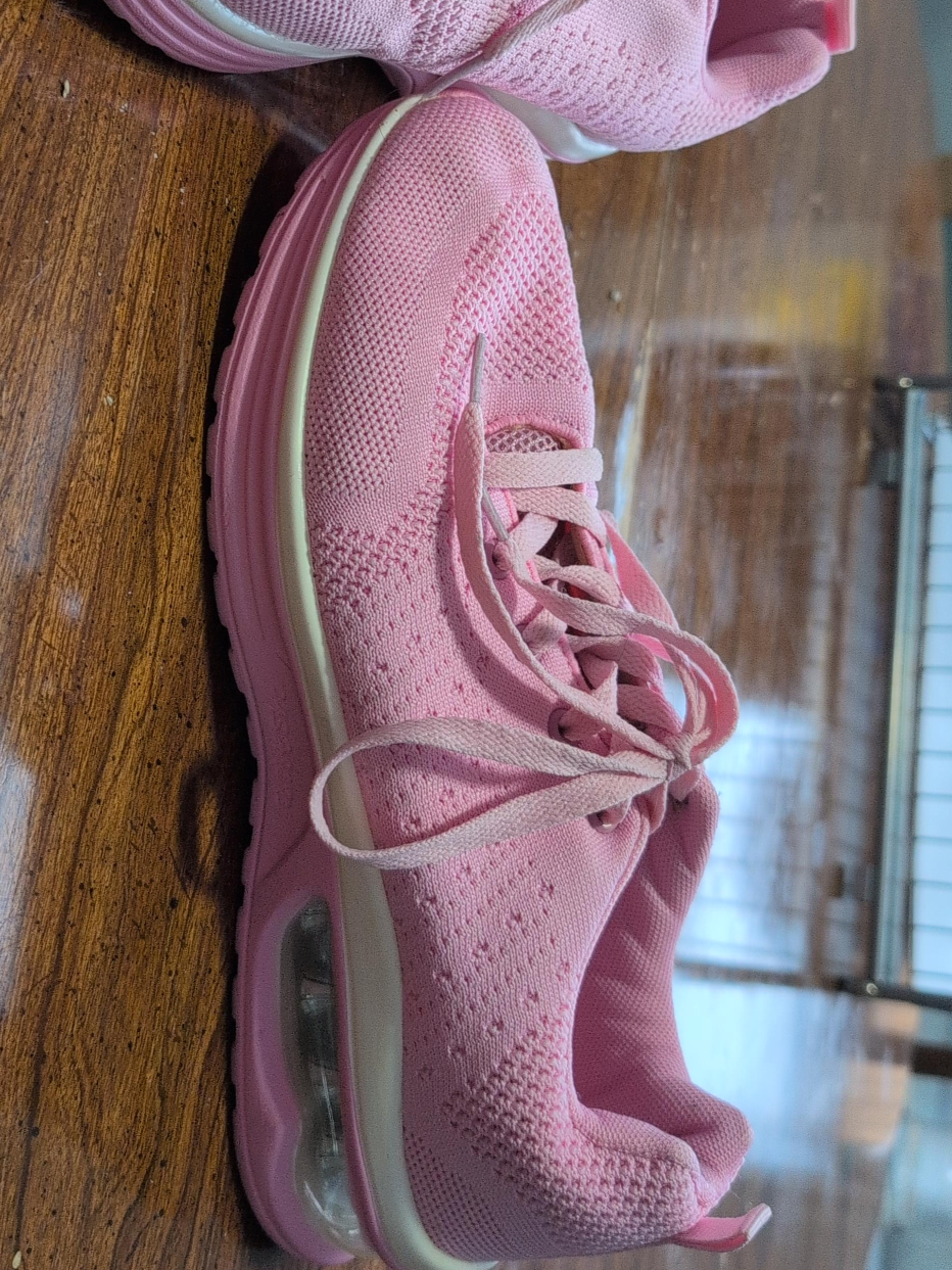 Pink Fashion Sneakers thumbnail