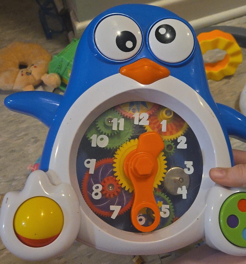 Penguin Clock Toy thumbnail