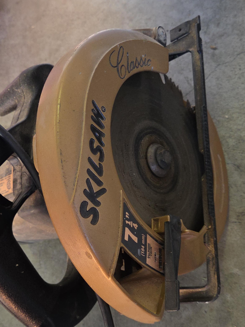 Skilsaw Classic 7 1/4" Circular Saw thumbnail