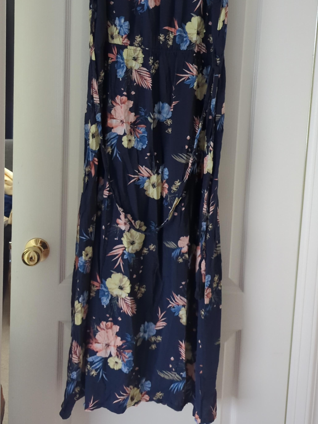 Floral Maxi Dress - Navy Blue thumbnail