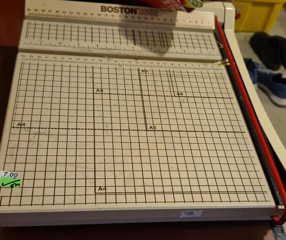 Boston 2652 Paper Cutter thumbnail
