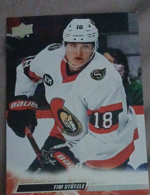 Tim Stützle Upper Deck Hockey Card thumbnail