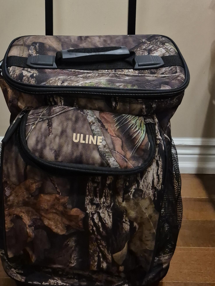 Uline Rolling Cooler Bag - Camo thumbnail