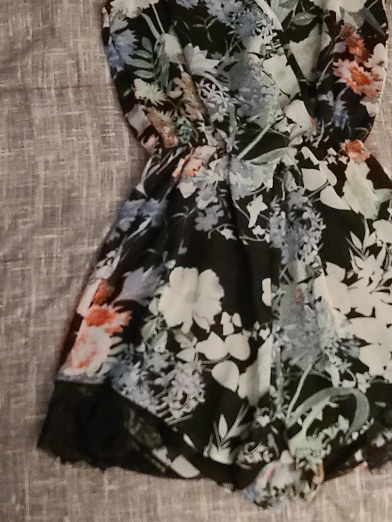 Floral Print Romper with Lace Trim